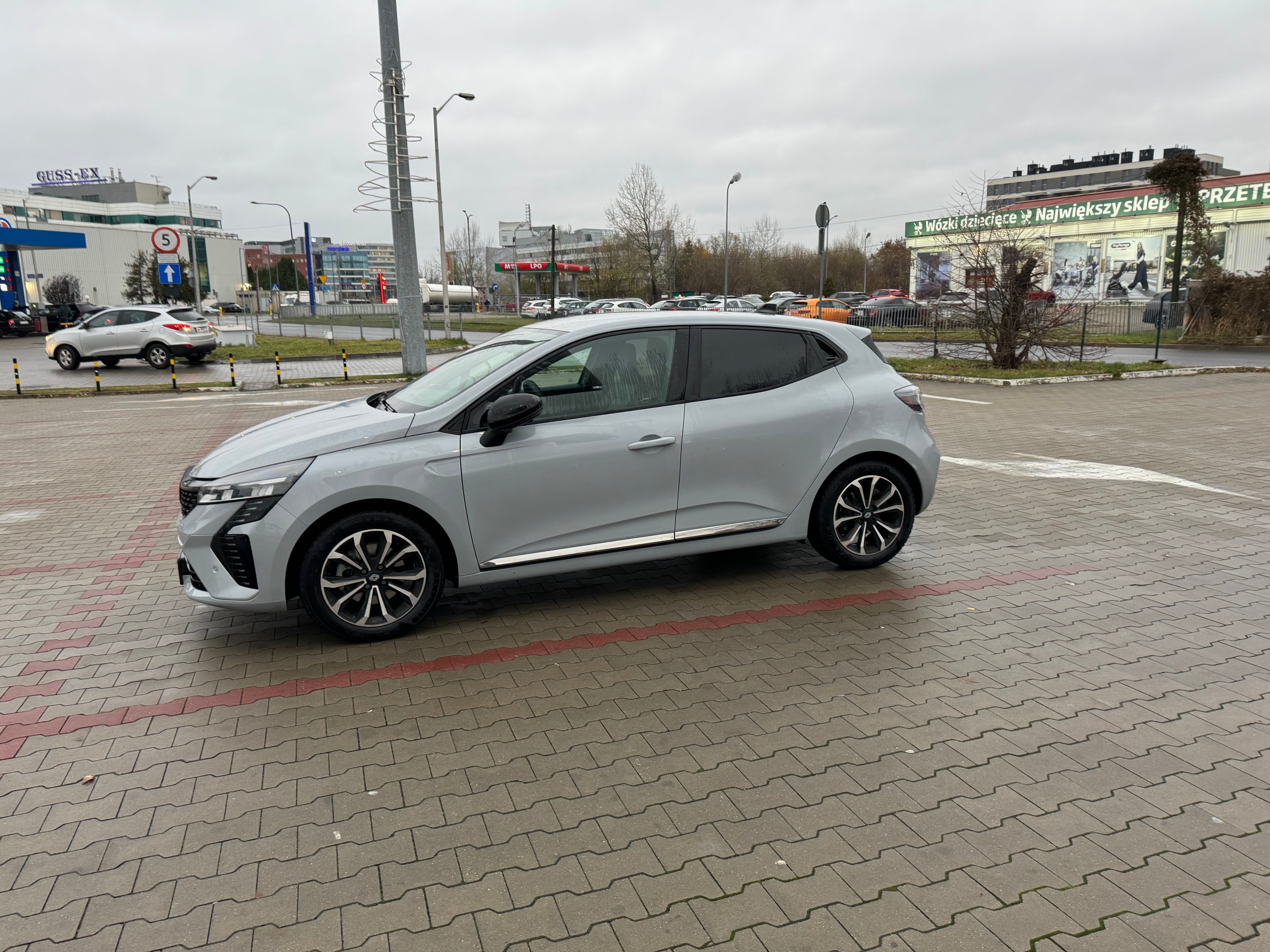 Renault Clio sylwetka