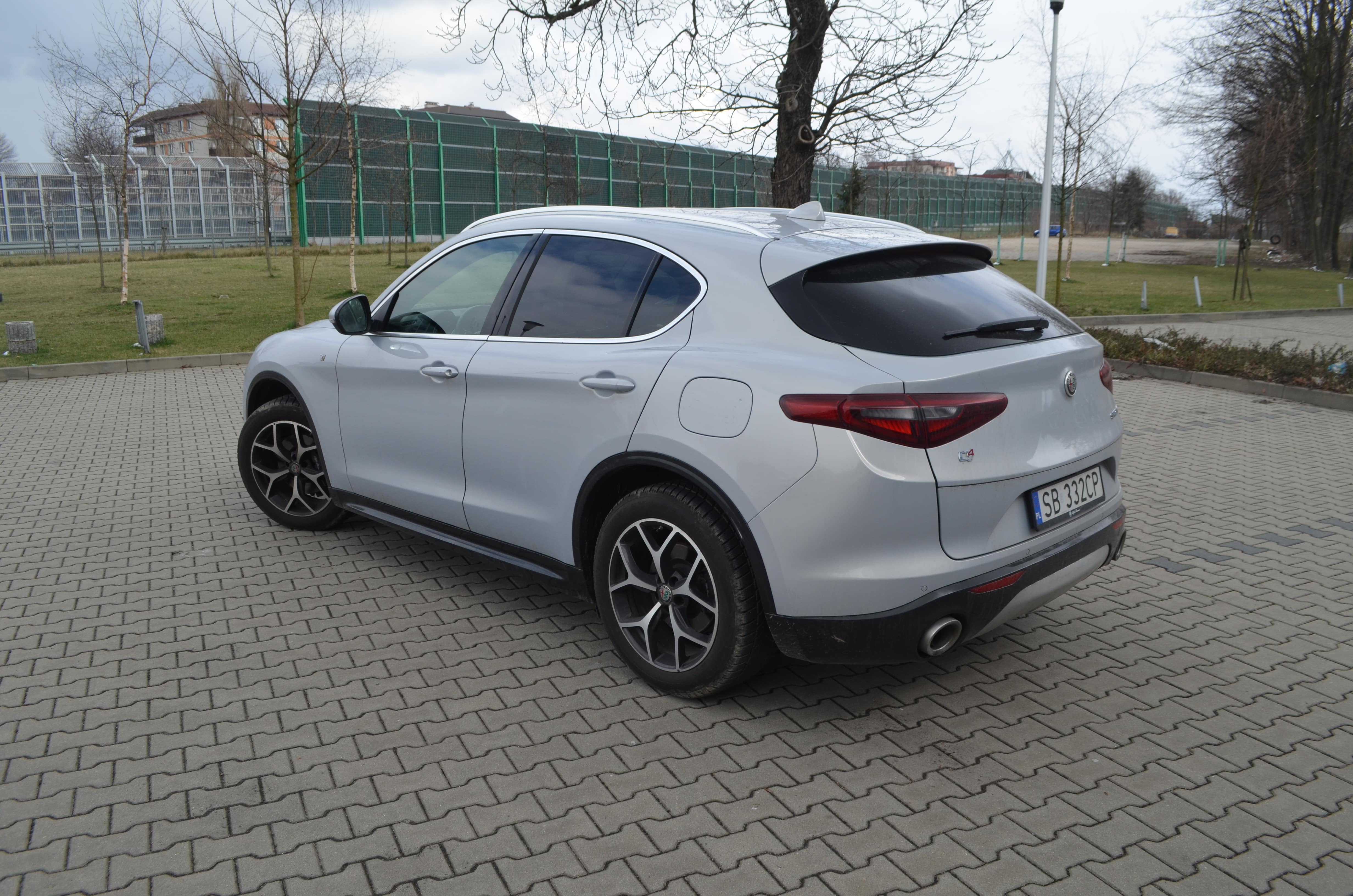 Alfa Romeo Stelvio sylwetka