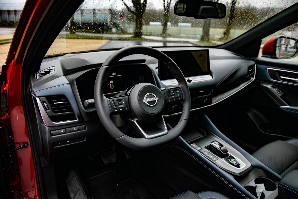 Nissan Qashqai wnętrze