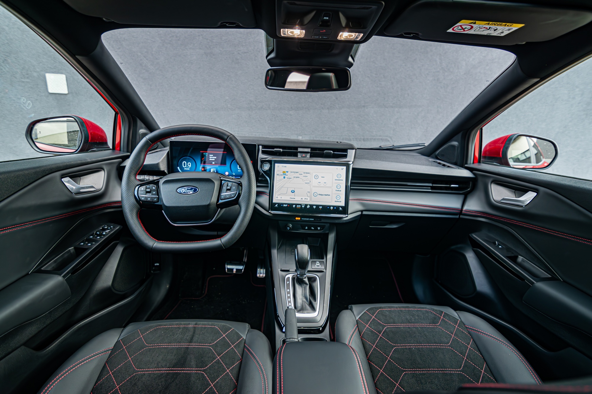 Ford Puma ST-Line X wnętrze