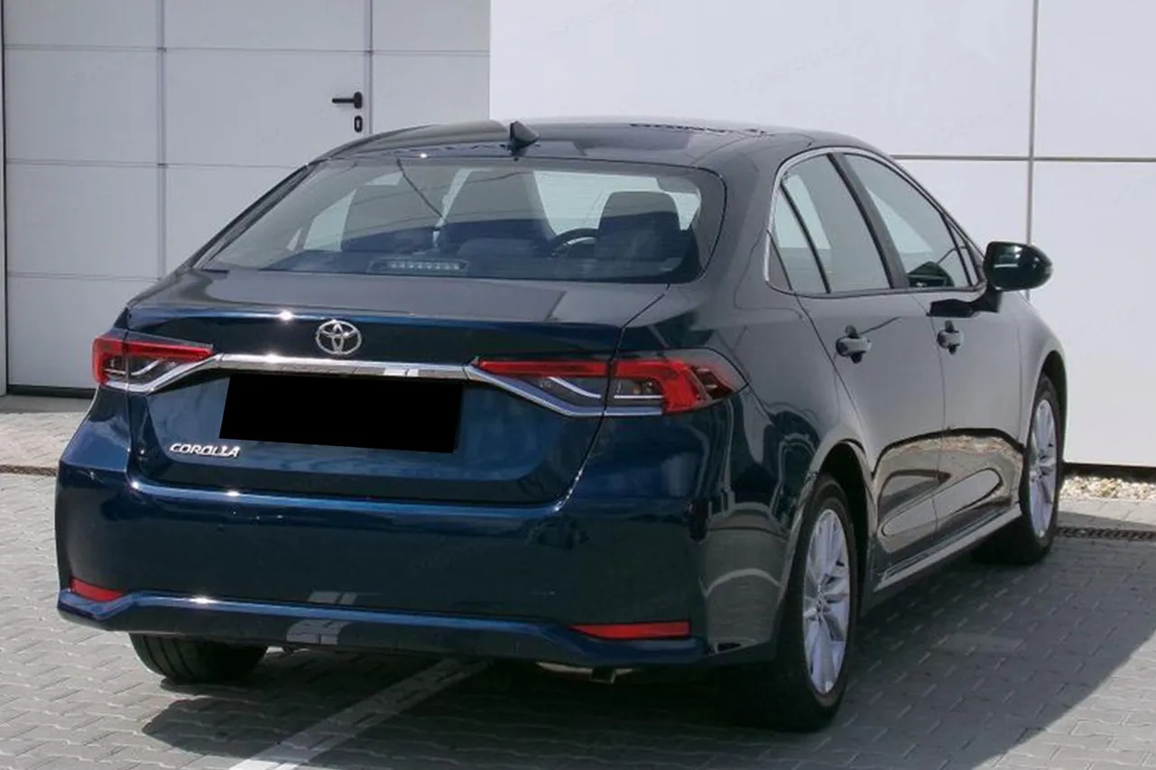 Toyota Corolla tył