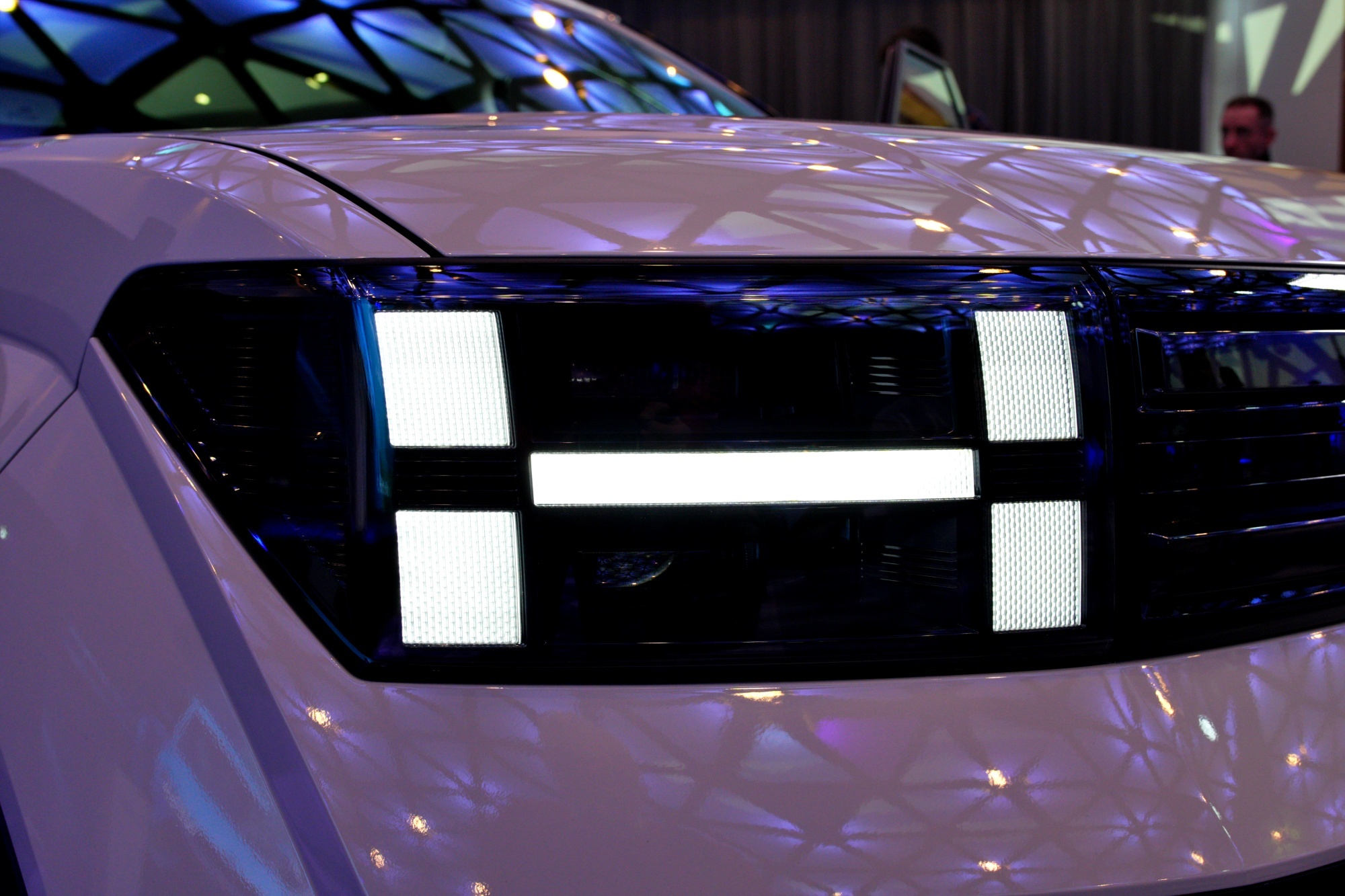 Hyundai Santa Fe Premiera 2024 reflektory