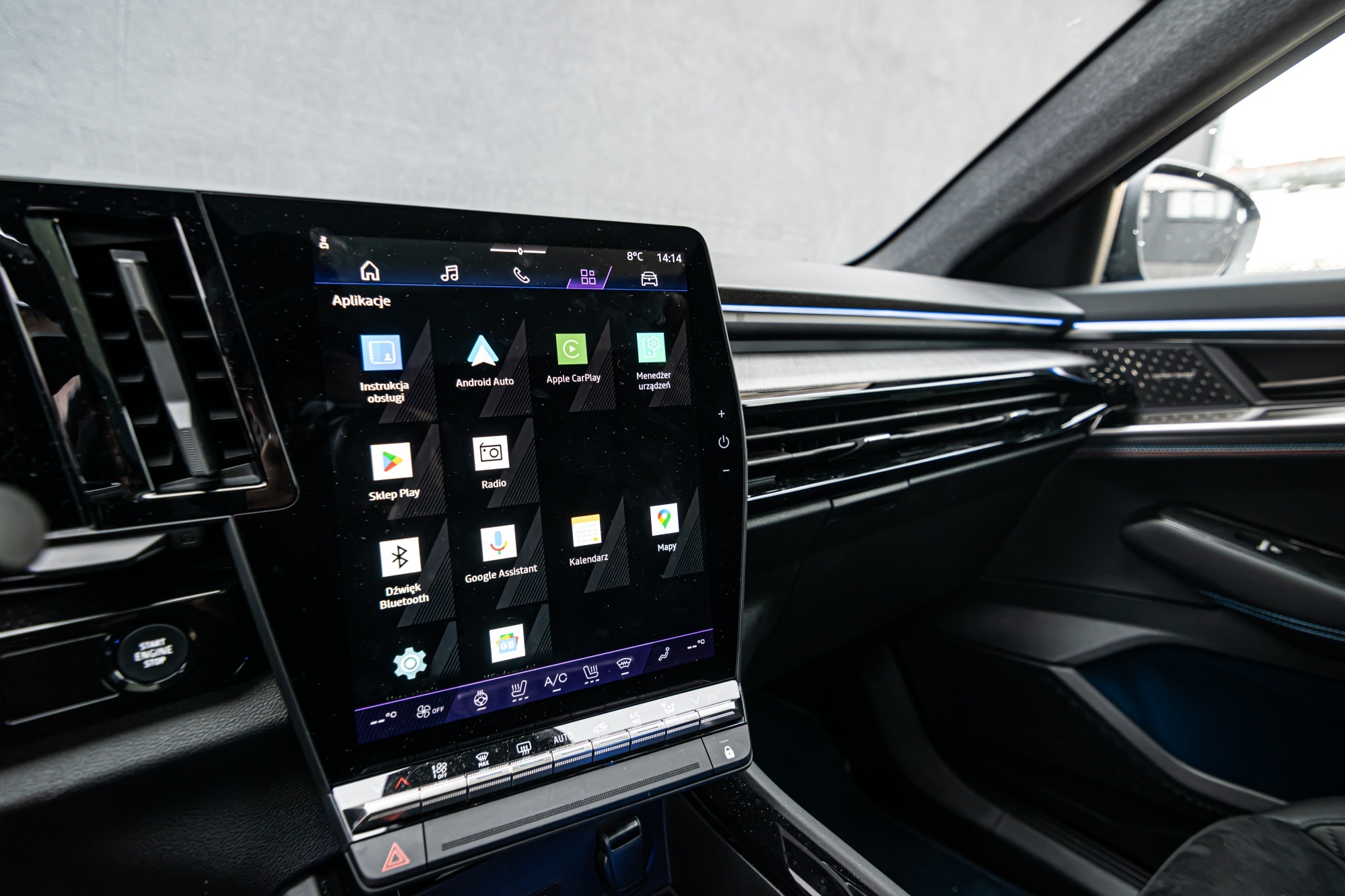 Renault Rafale multimedia