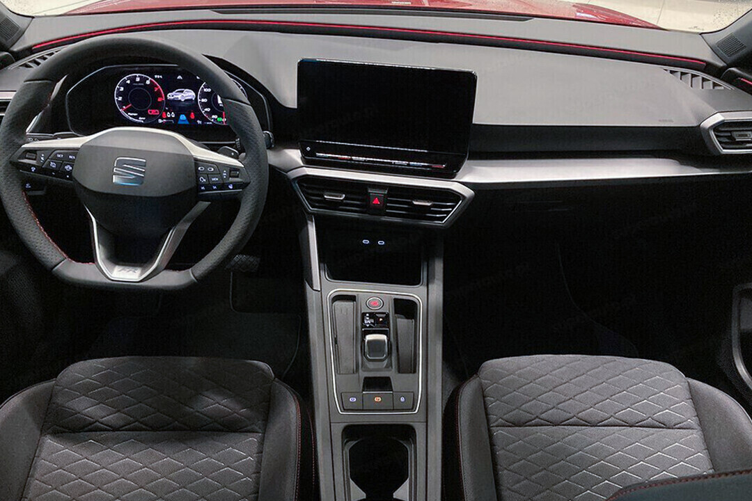 Seat Leon wnętrze