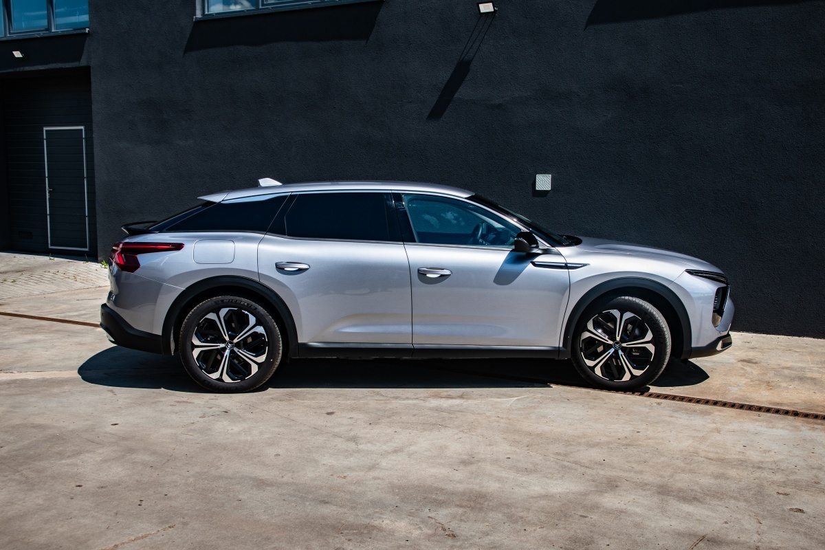 Citroen C5 X sylwetka