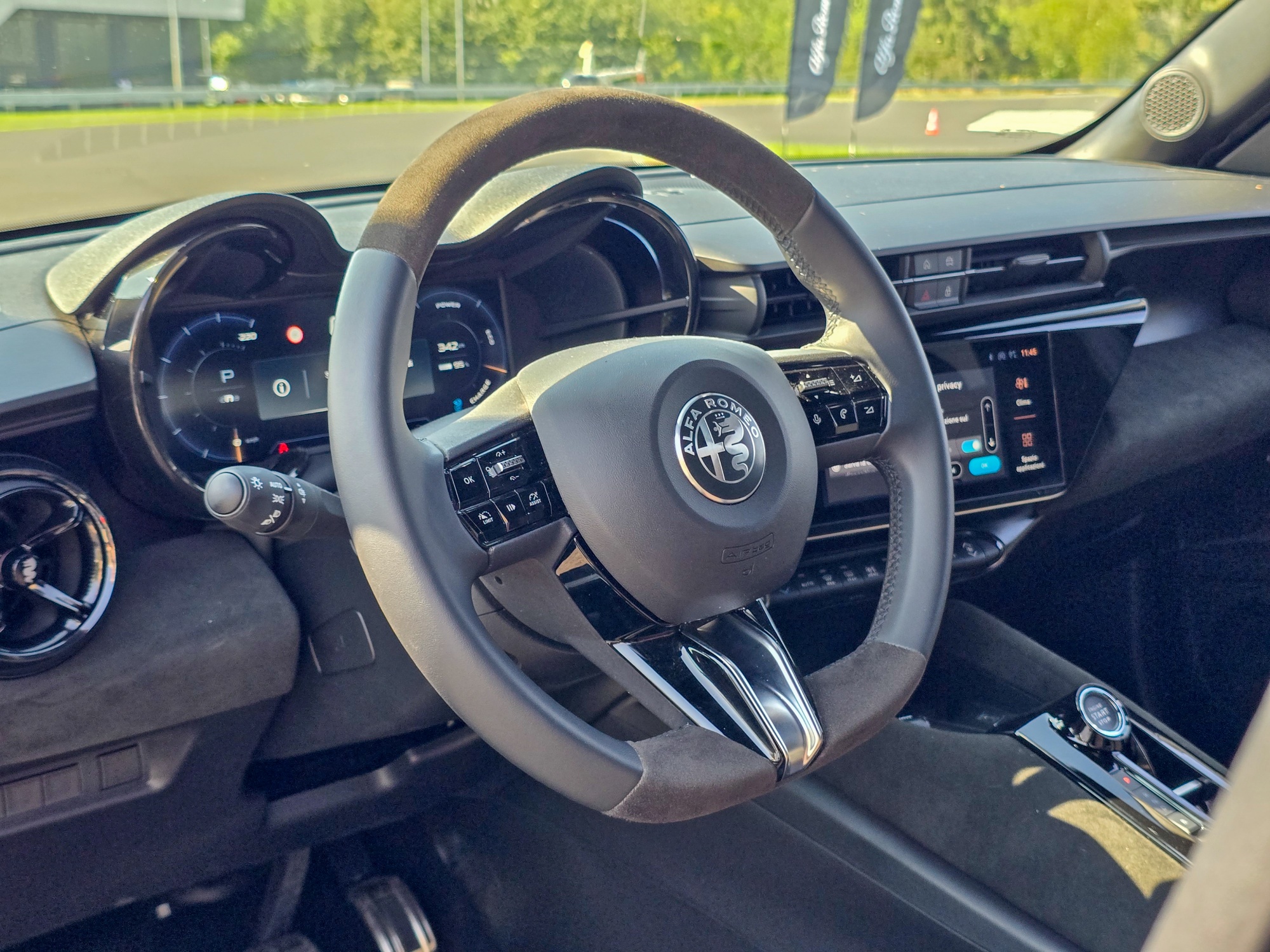 Alfa Romeo Junior wnętrze
