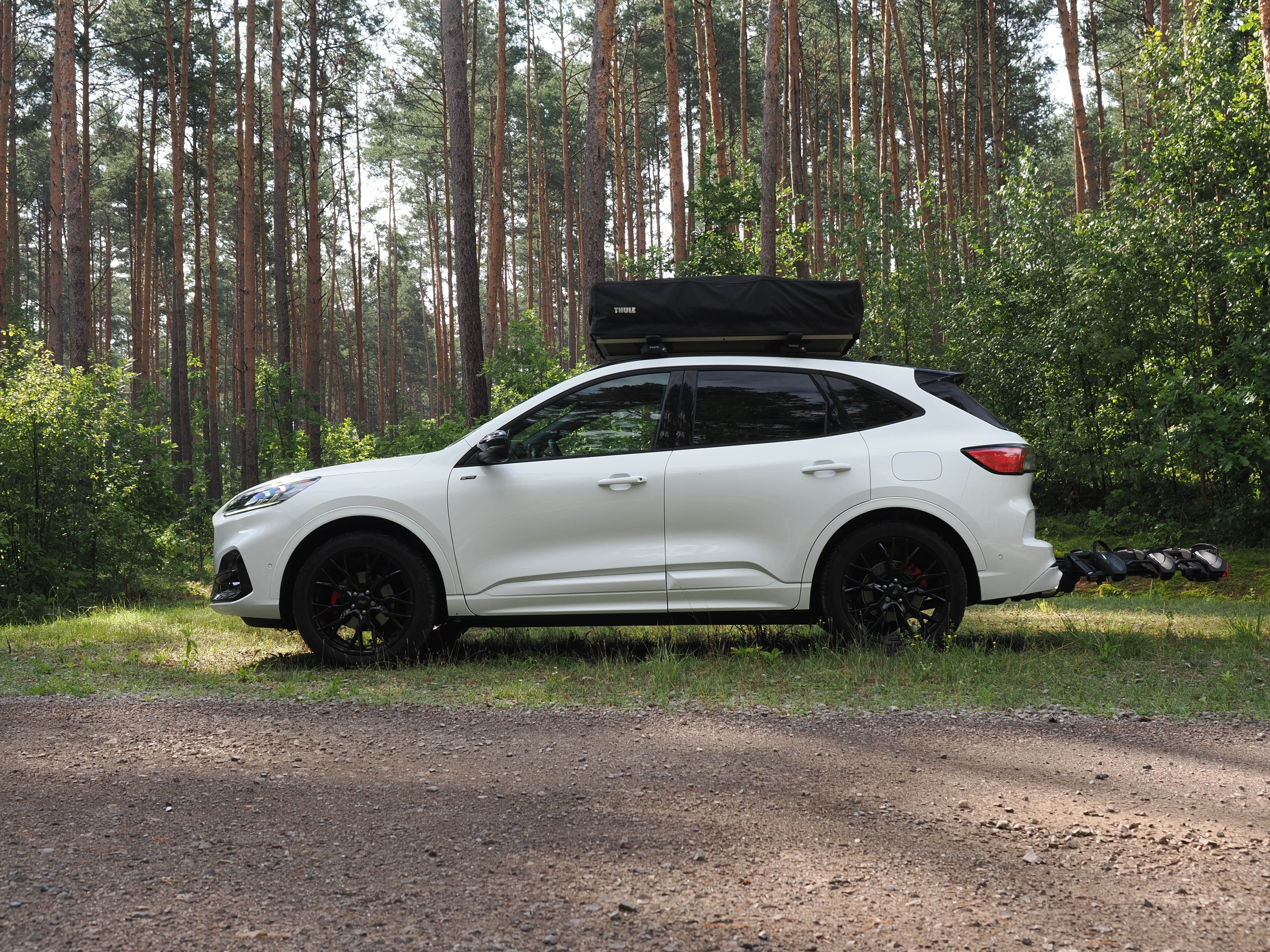 Ford Kuga namiot dachowy Thule