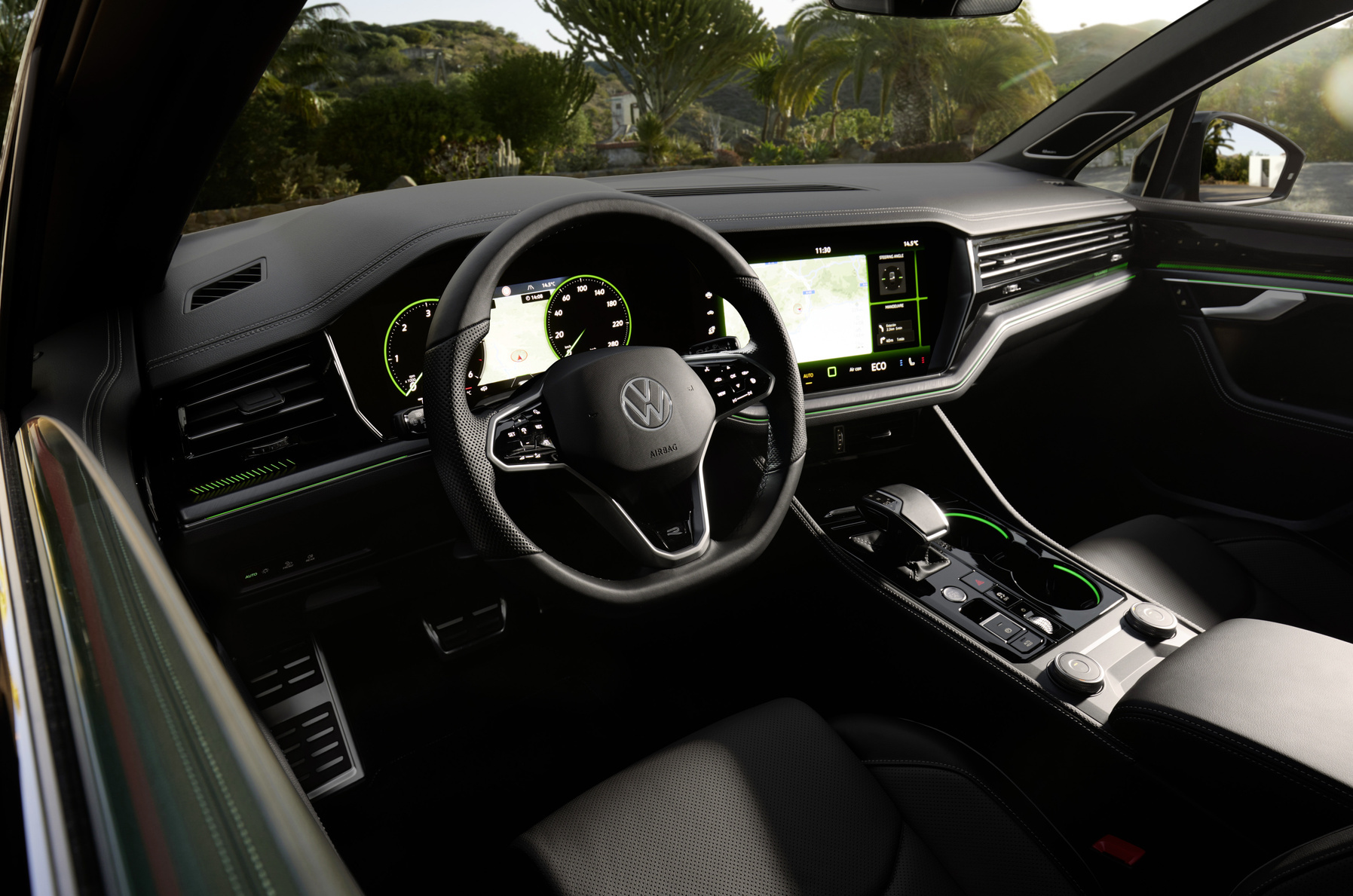 Volkswagen Touareg 2024 wnętrze