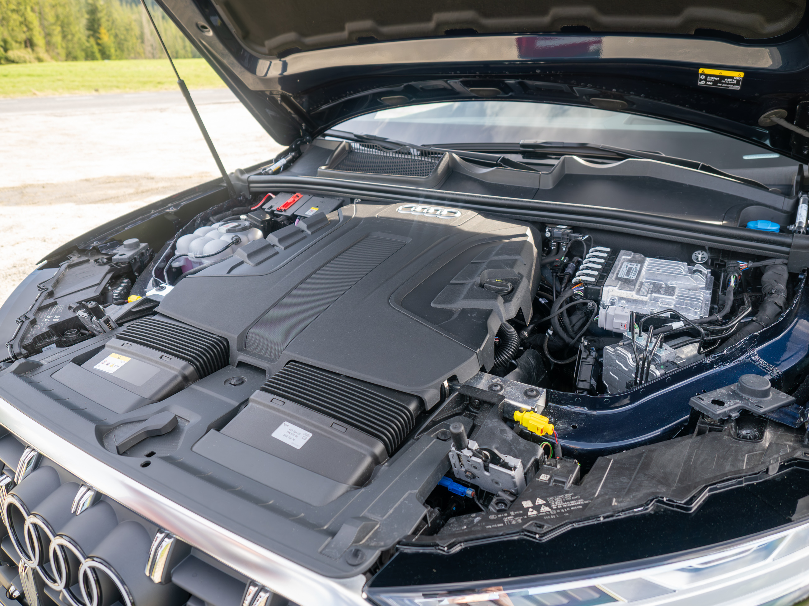 Audi Q7 silnik V6 V8