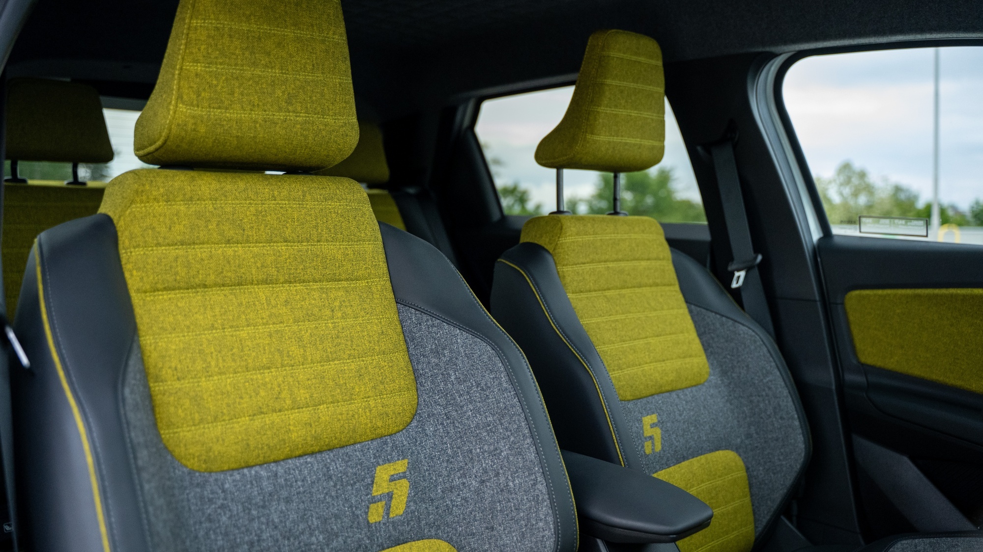 Renault 5 E-Tech fotele