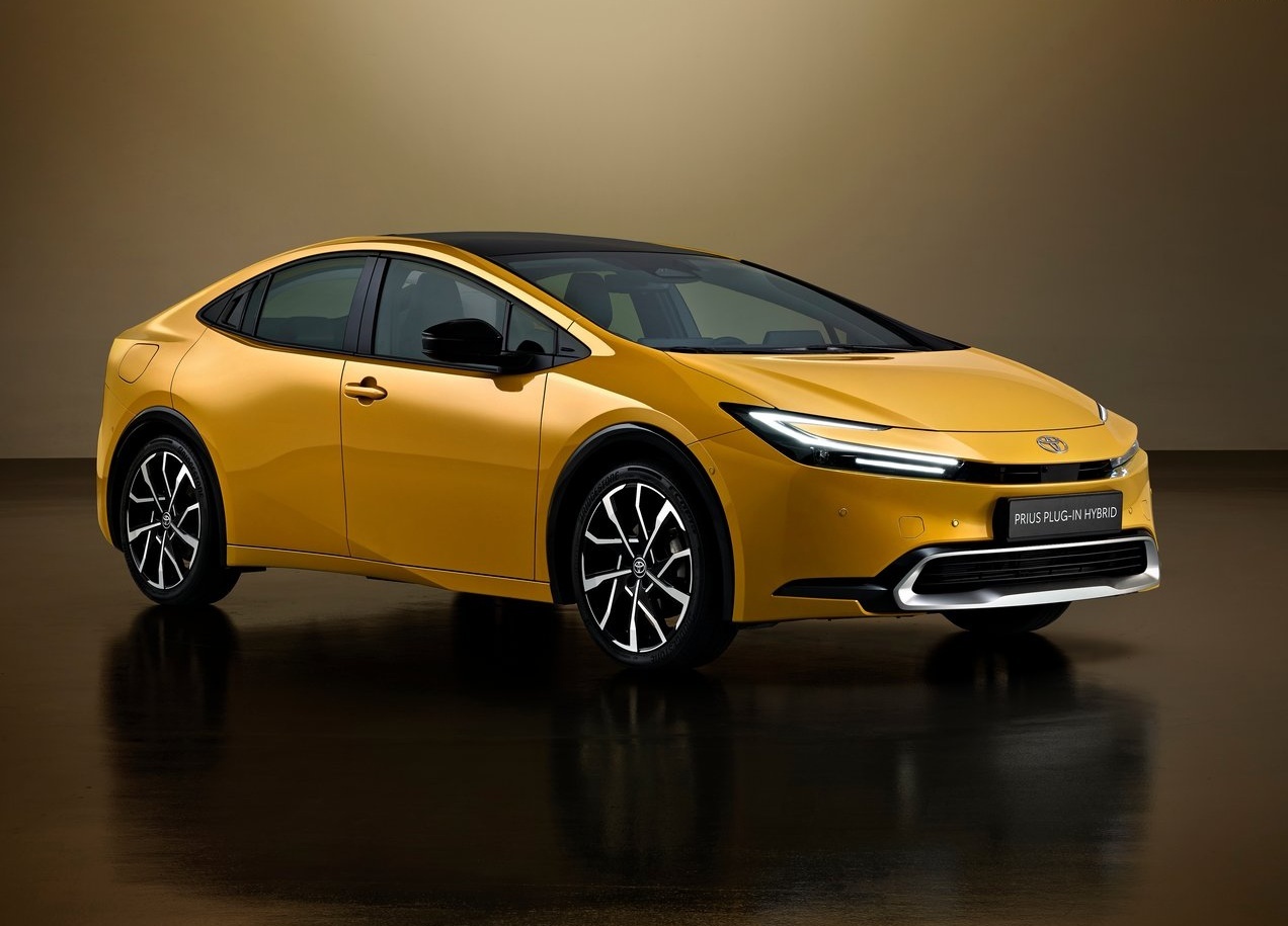 Toyota Prius PHEV