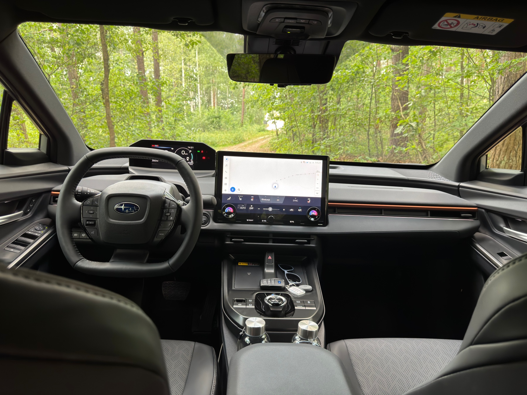 Subaru Uncharted kokpit