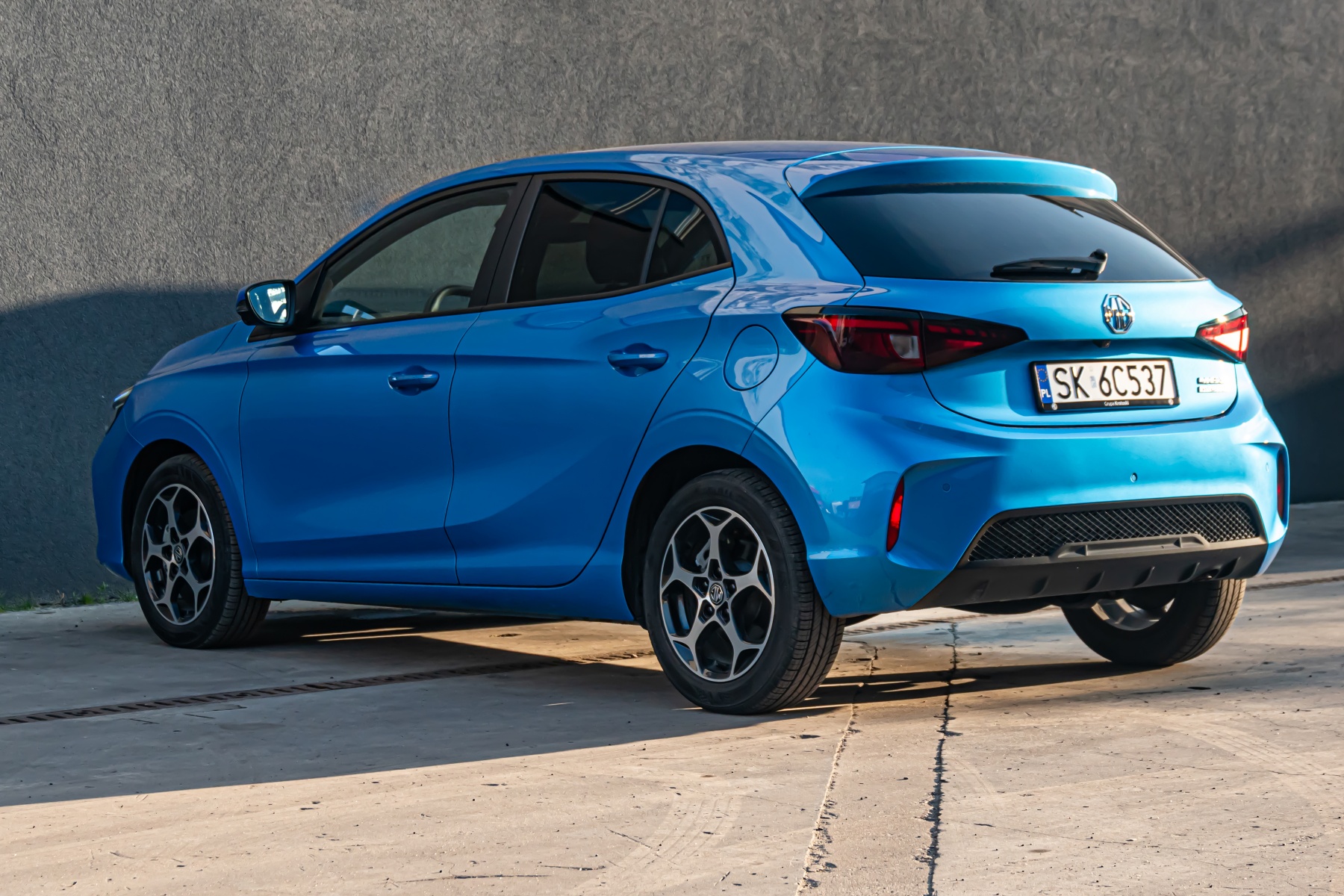 MG MG3 tył