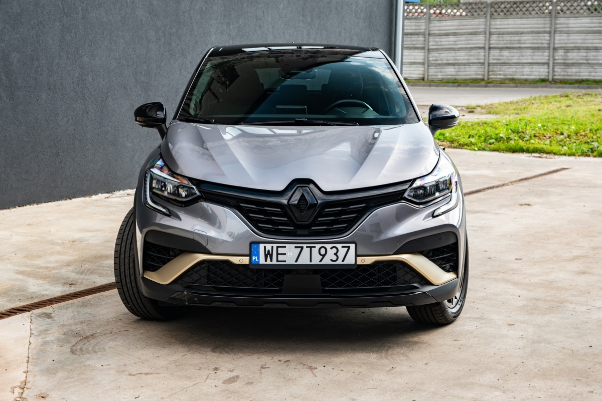 Renault Captur E-Tech Engineered - przód