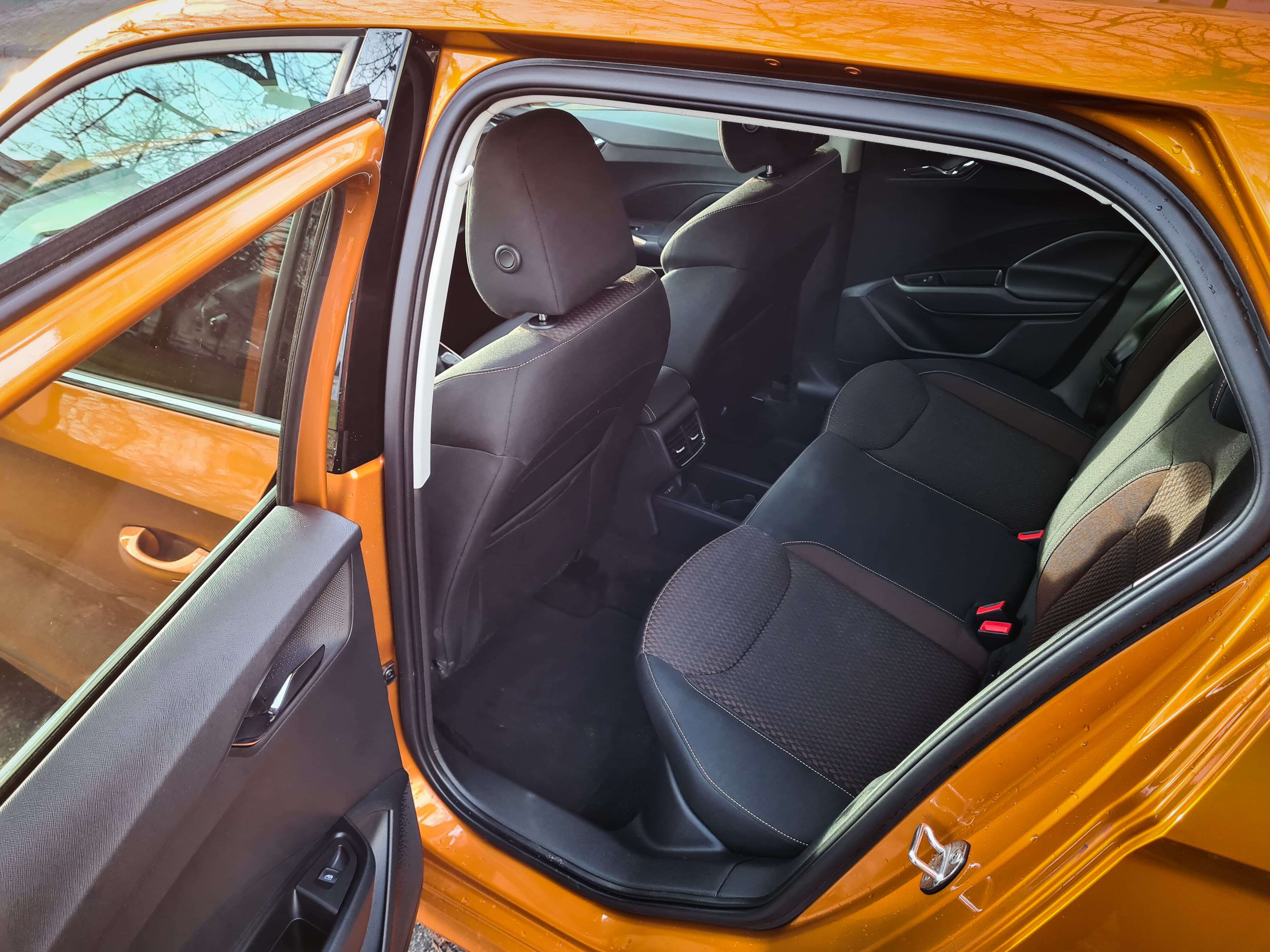 Skoda Fabia 2022 segment B tylna kanapa