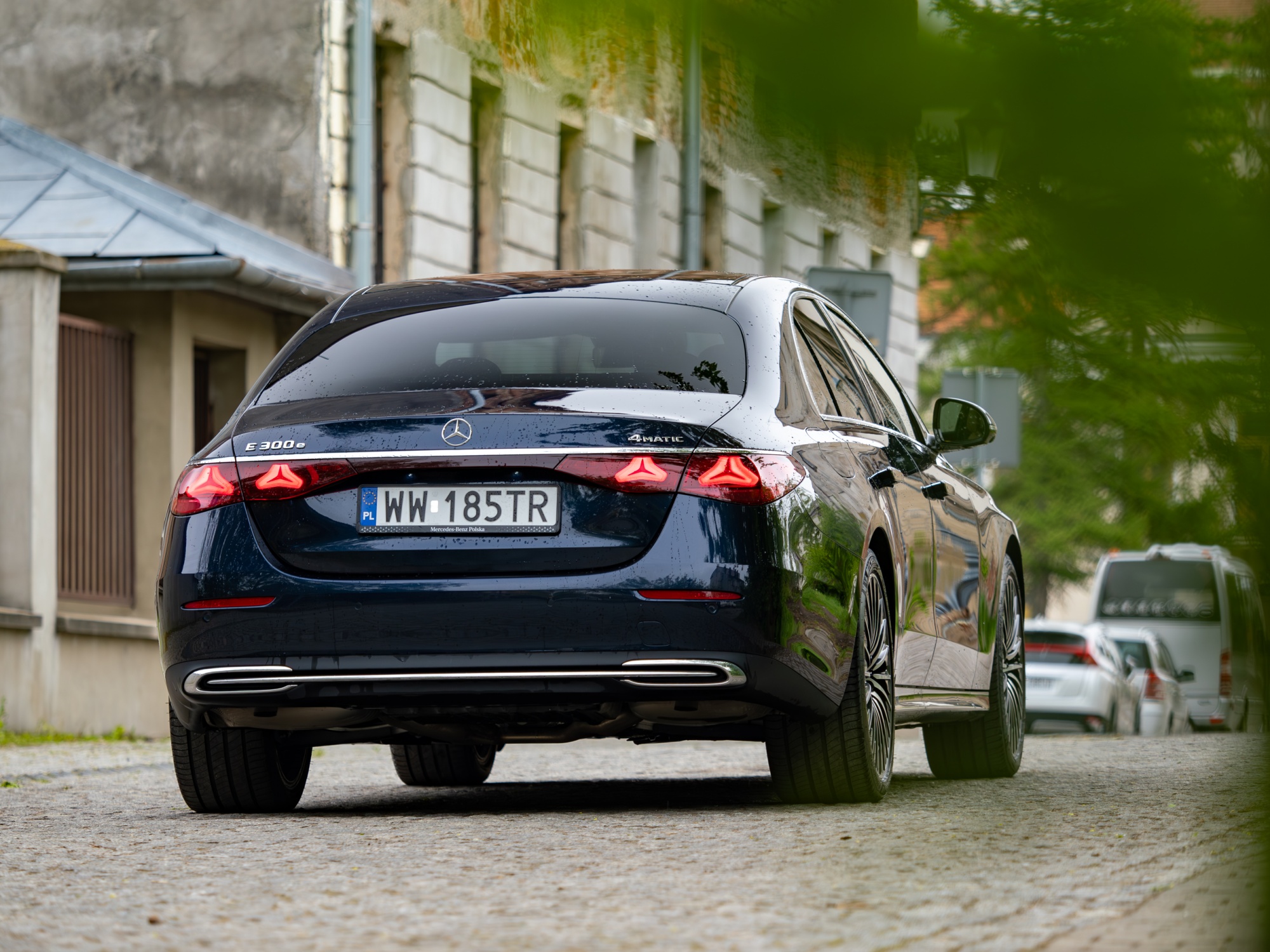 Mercedes Klasa E W214 tył