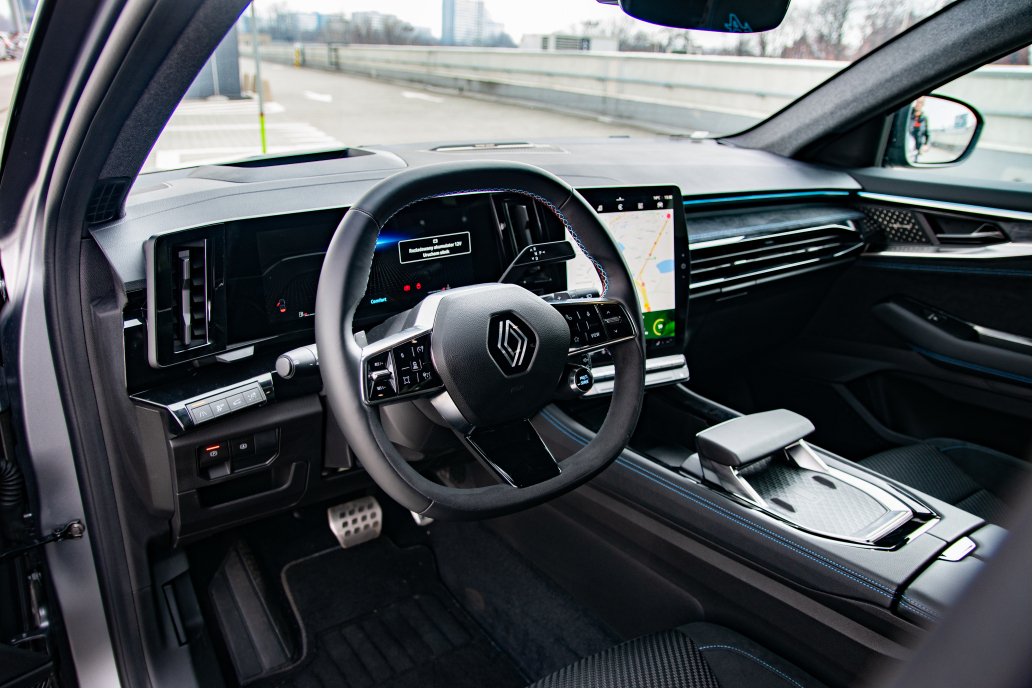 Renault Austral wnętrze