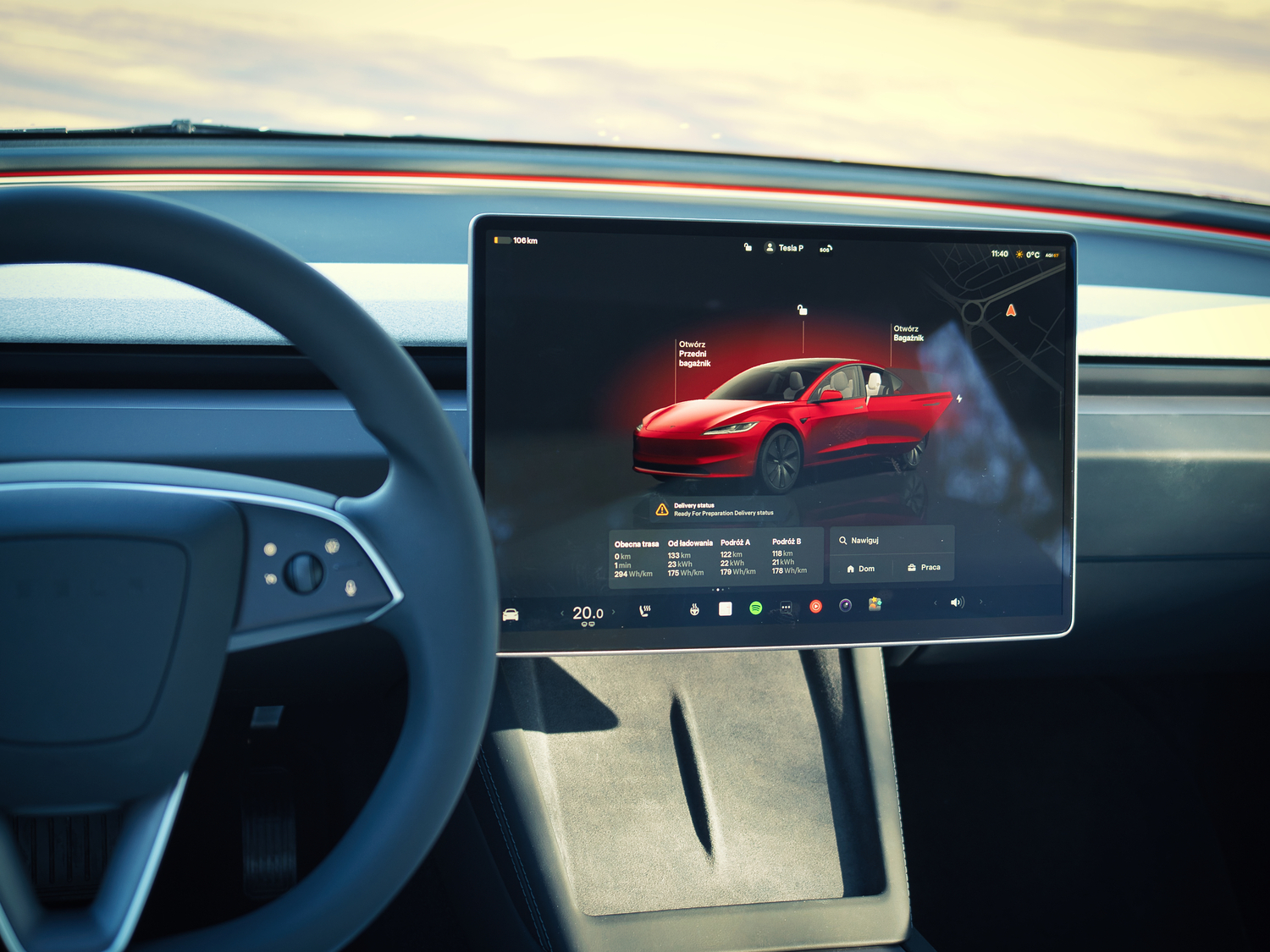 Ekran komputer nawigacja Tesla Model 3