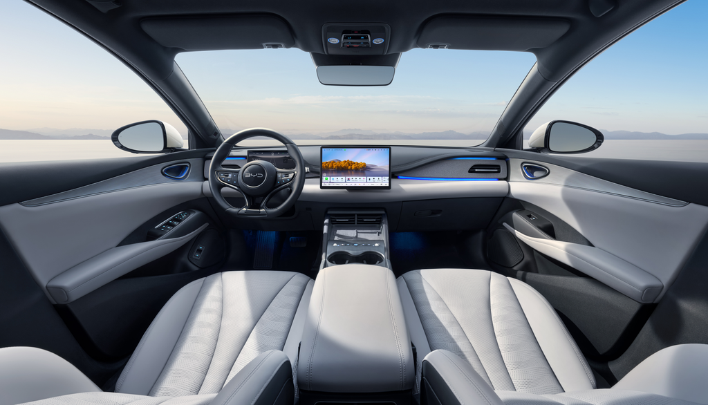BYD Seal 6 DM-i Touring wnętrze