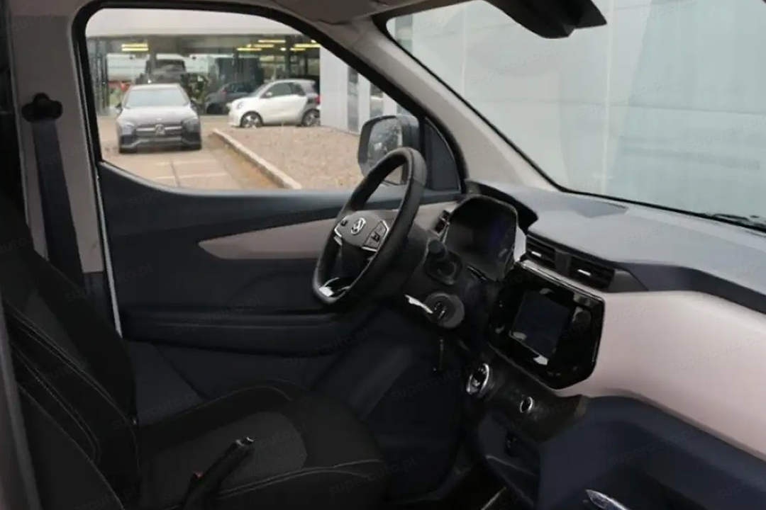 Maxus e-Deliver 3 wnętrze