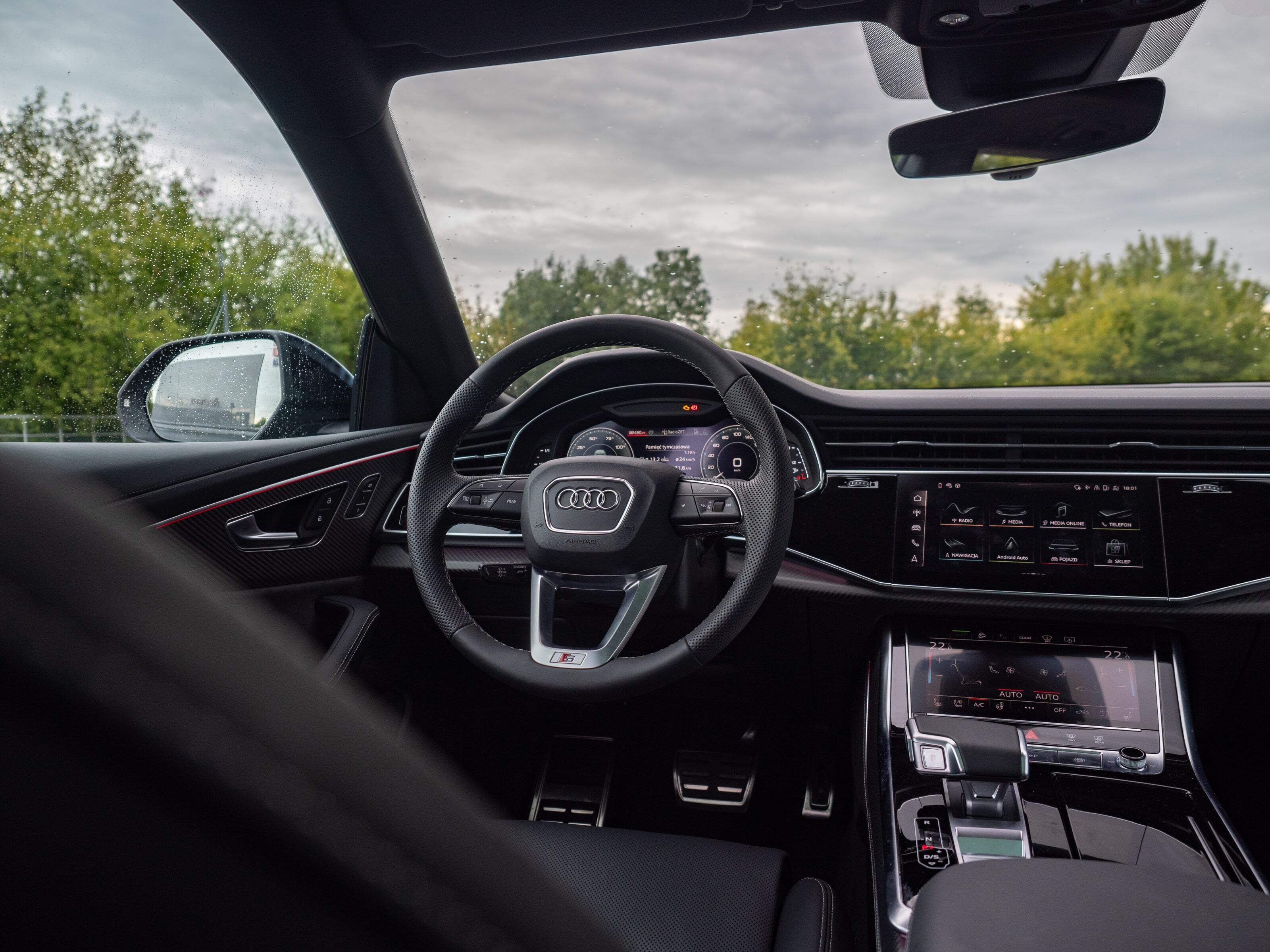 Audi Q8 wnętrze 2024