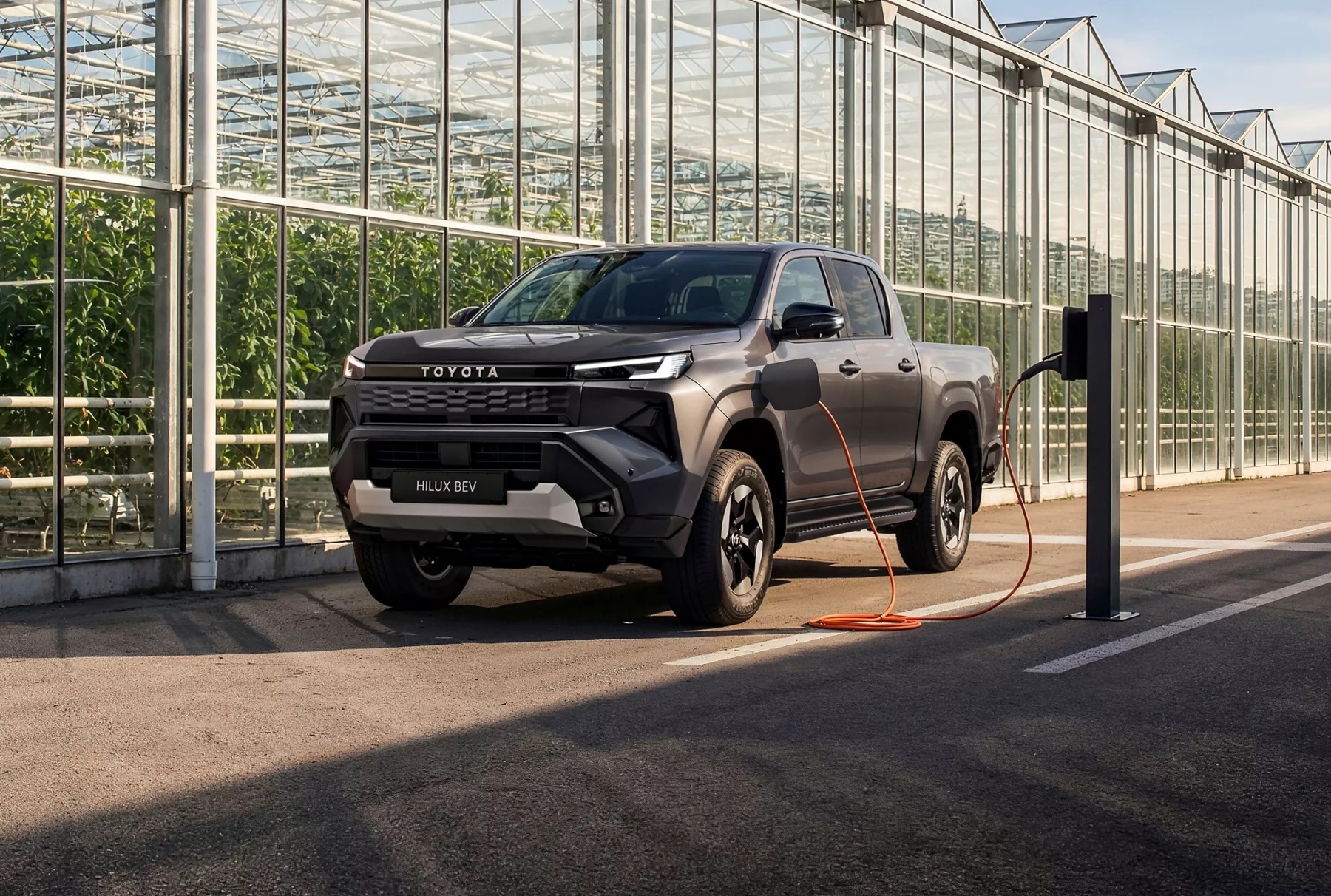 Toyota Hilux BEV