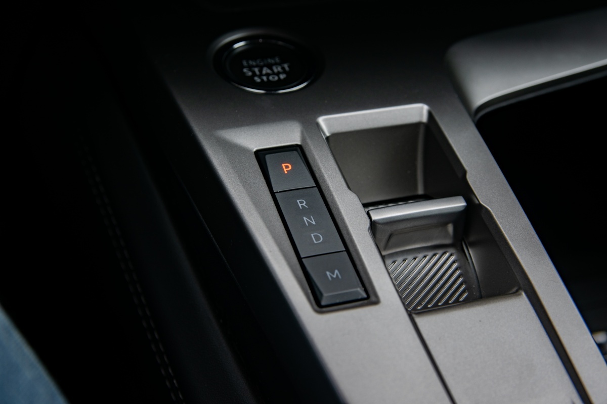 Peugeot 408 detal