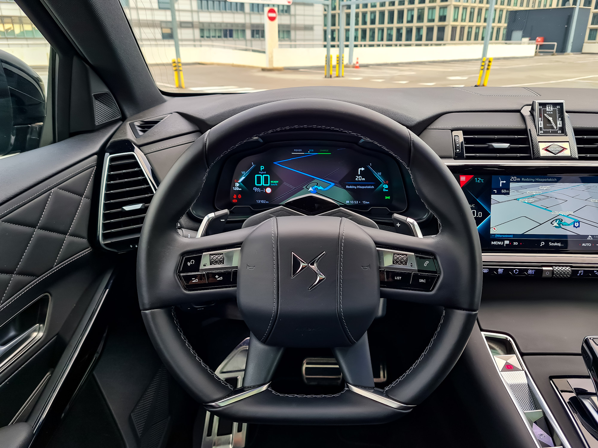 DS7 crossback wnętrze