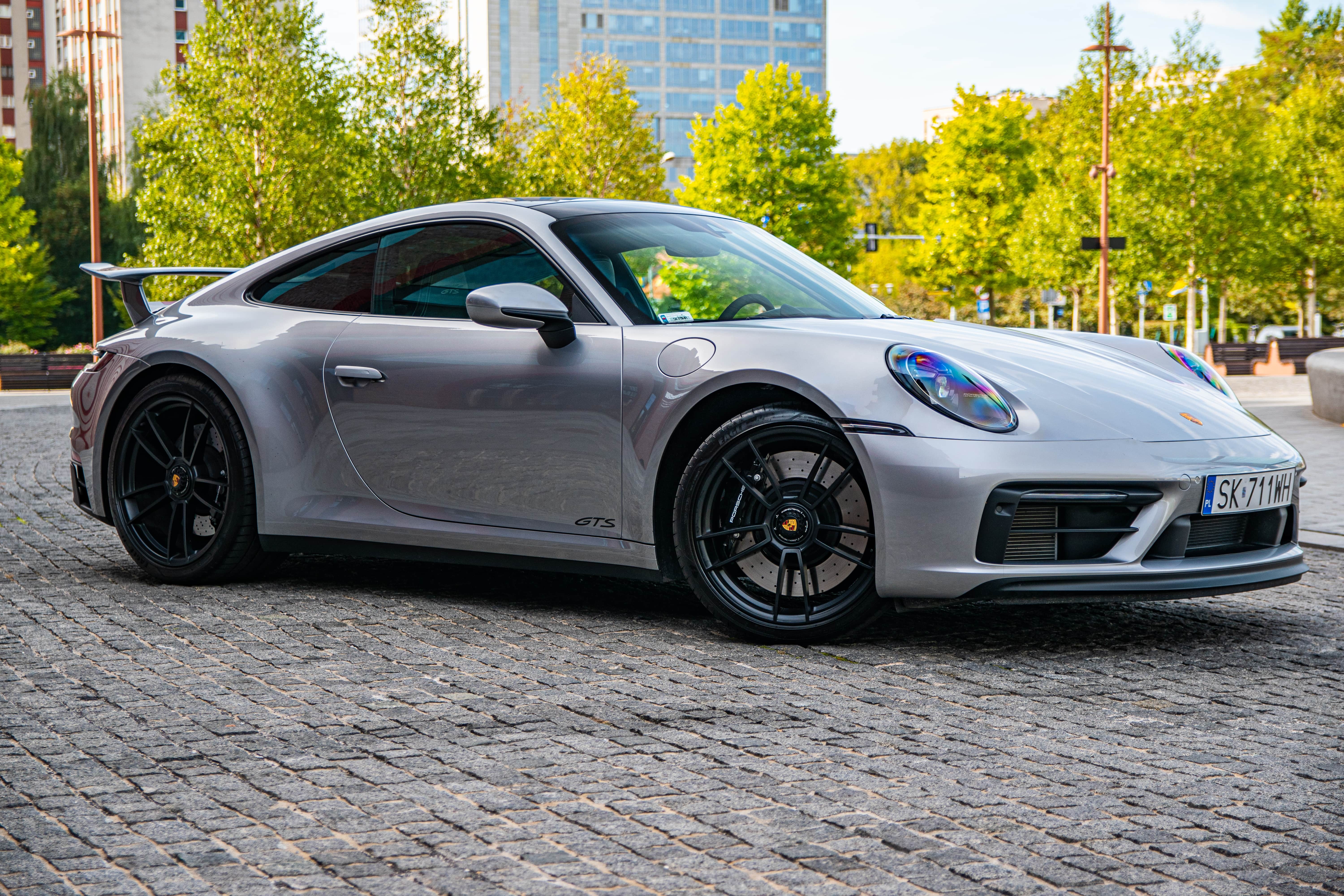 Porsche 911 GTS