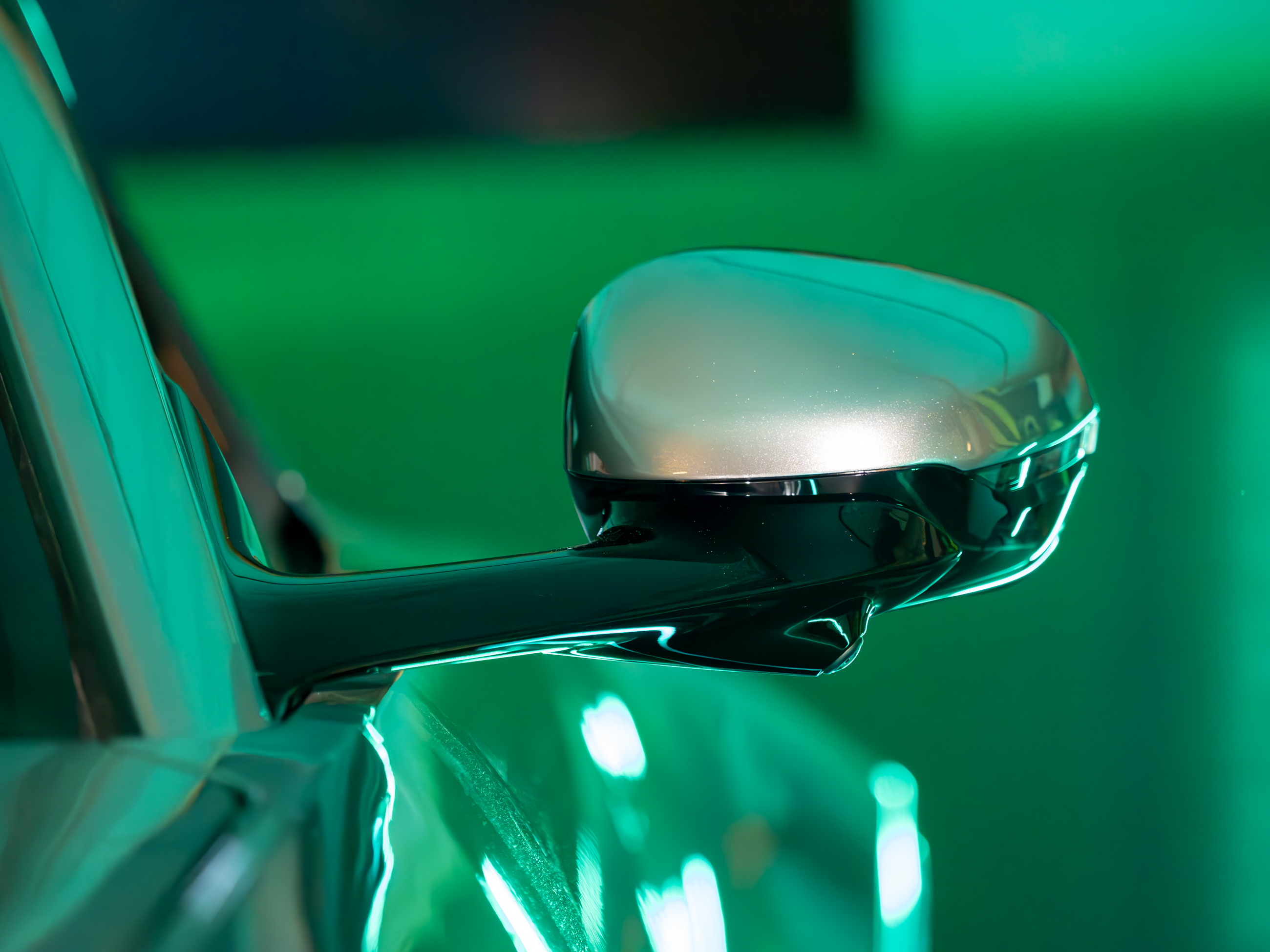 Lusterka regulowane Aston Martin vantage 2024 lifting