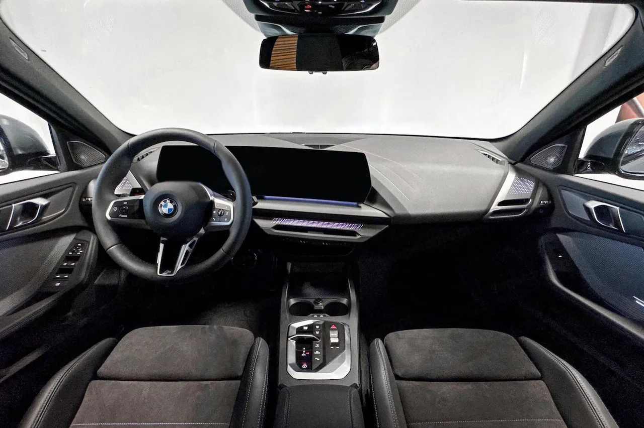 BMW seria 1 wnętrze