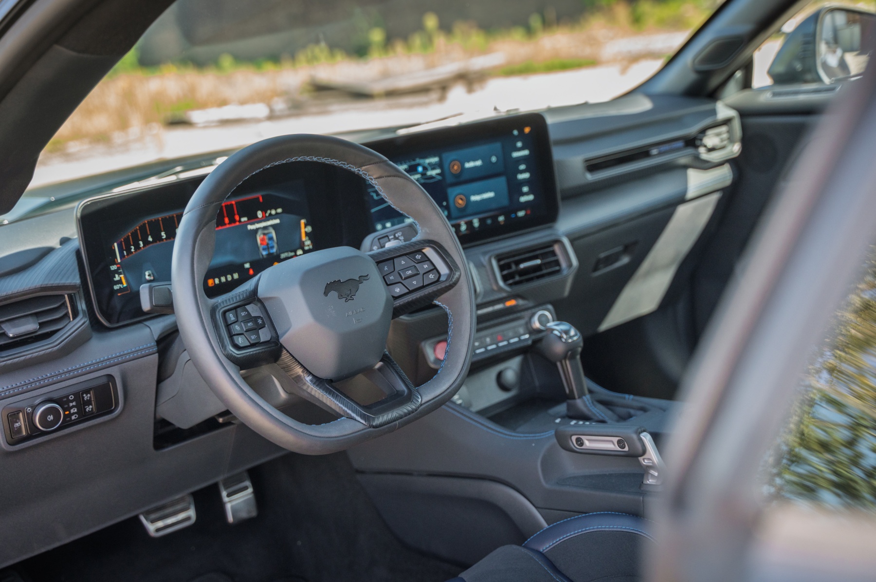 Ford Mustang wnętrze