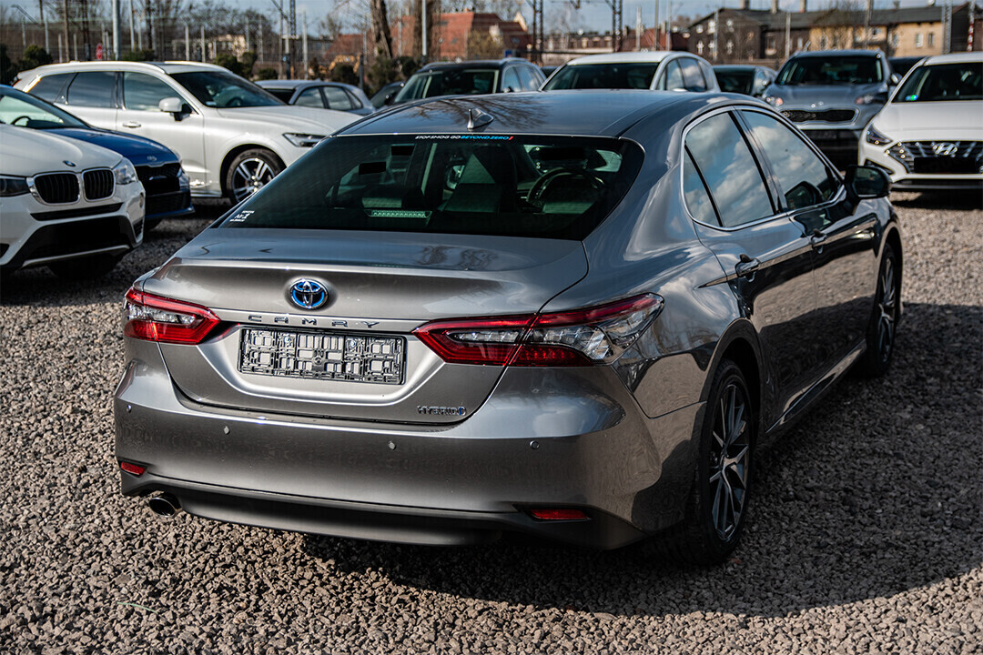 Toyota Camry tył