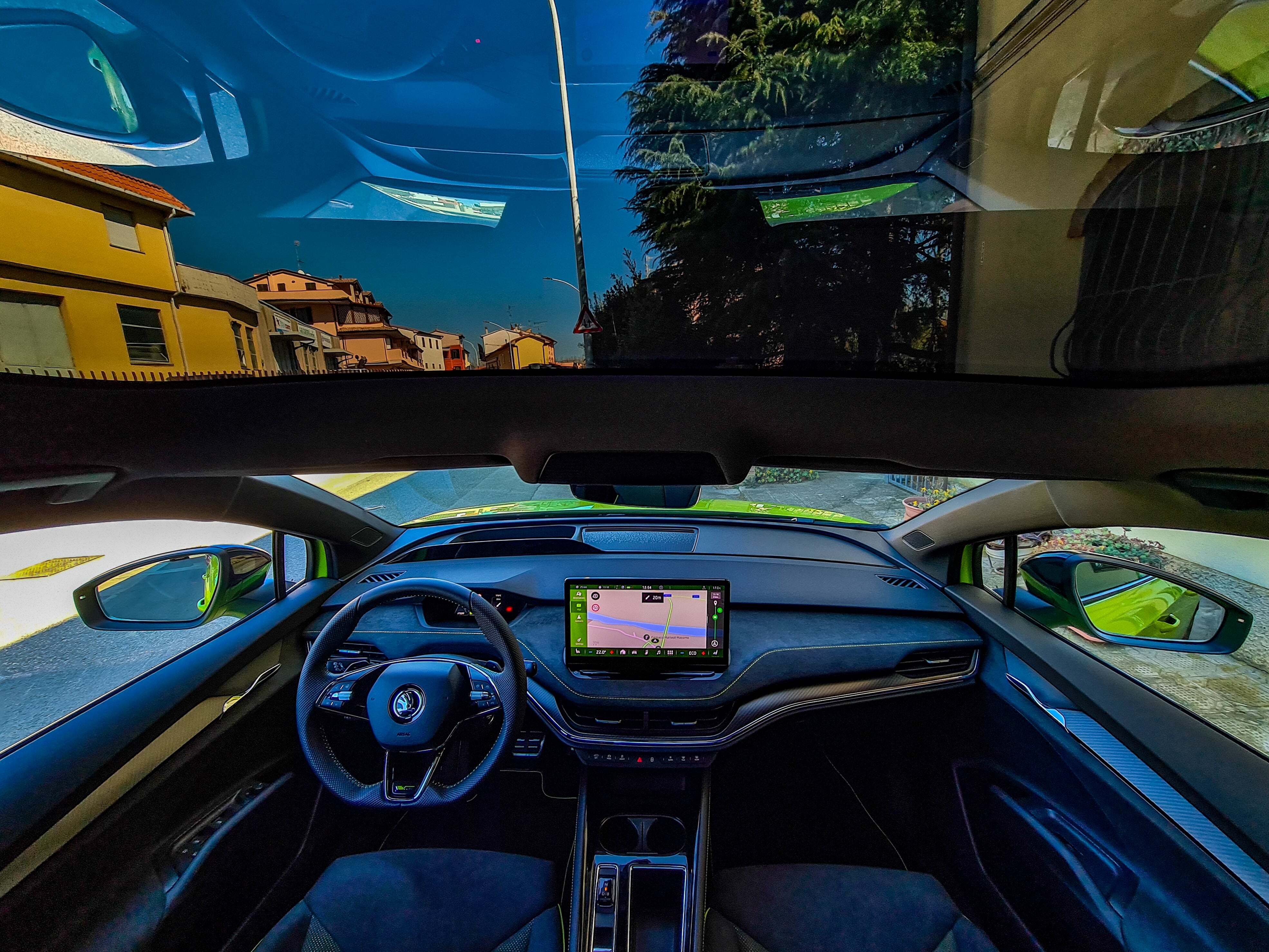 Skoda Enyaq wnętrze