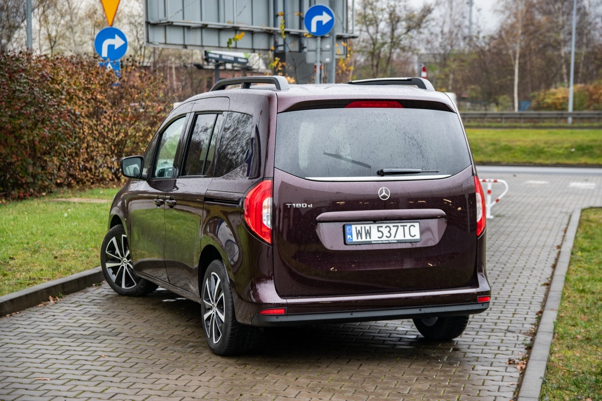 Mercedes Klasy T tył