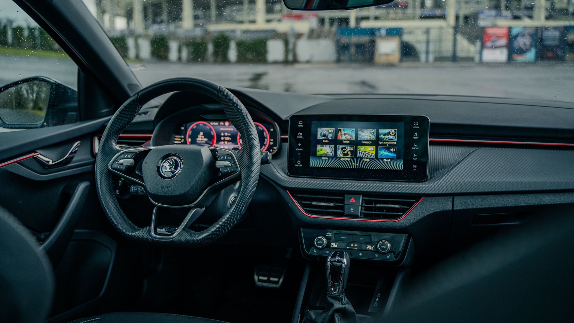 Skoda Scala Monte Carlo wnętrze