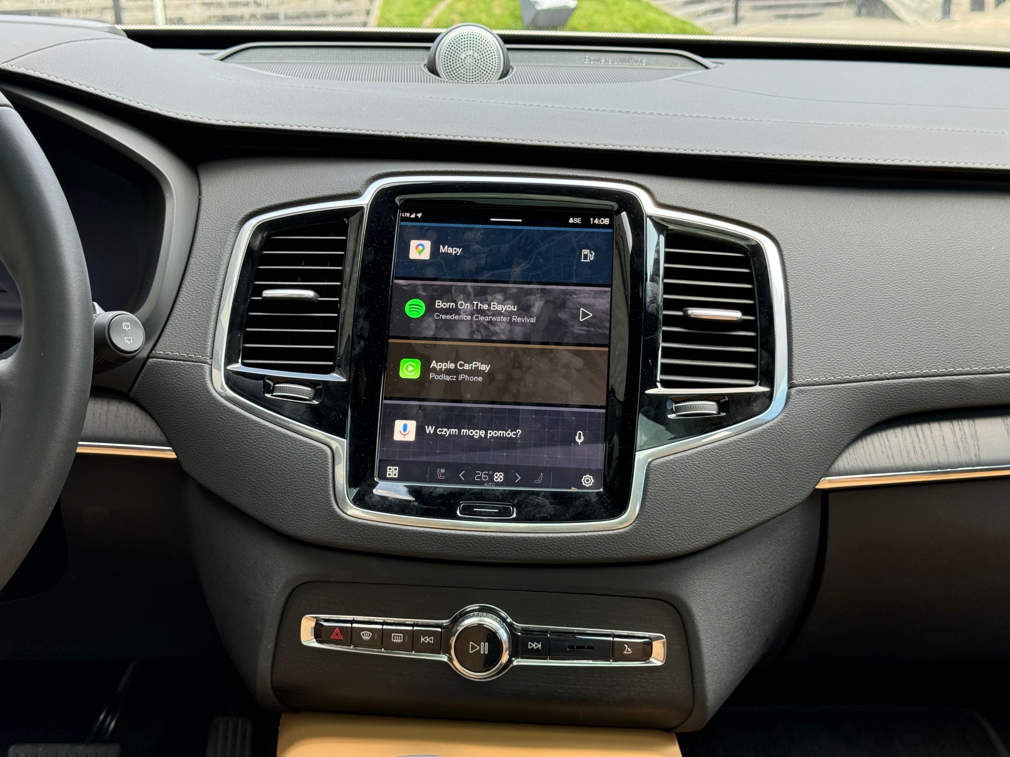 Volvo XC90 multimedia