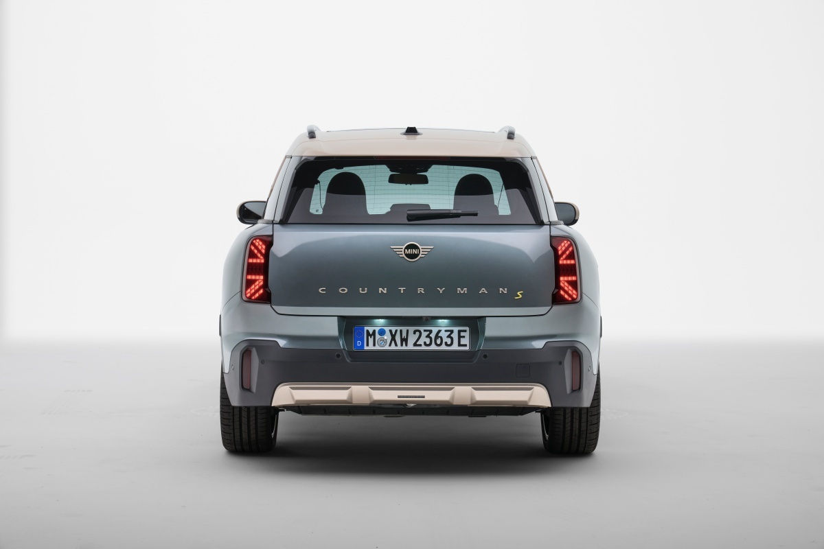 Mini Countryman 2024 tył