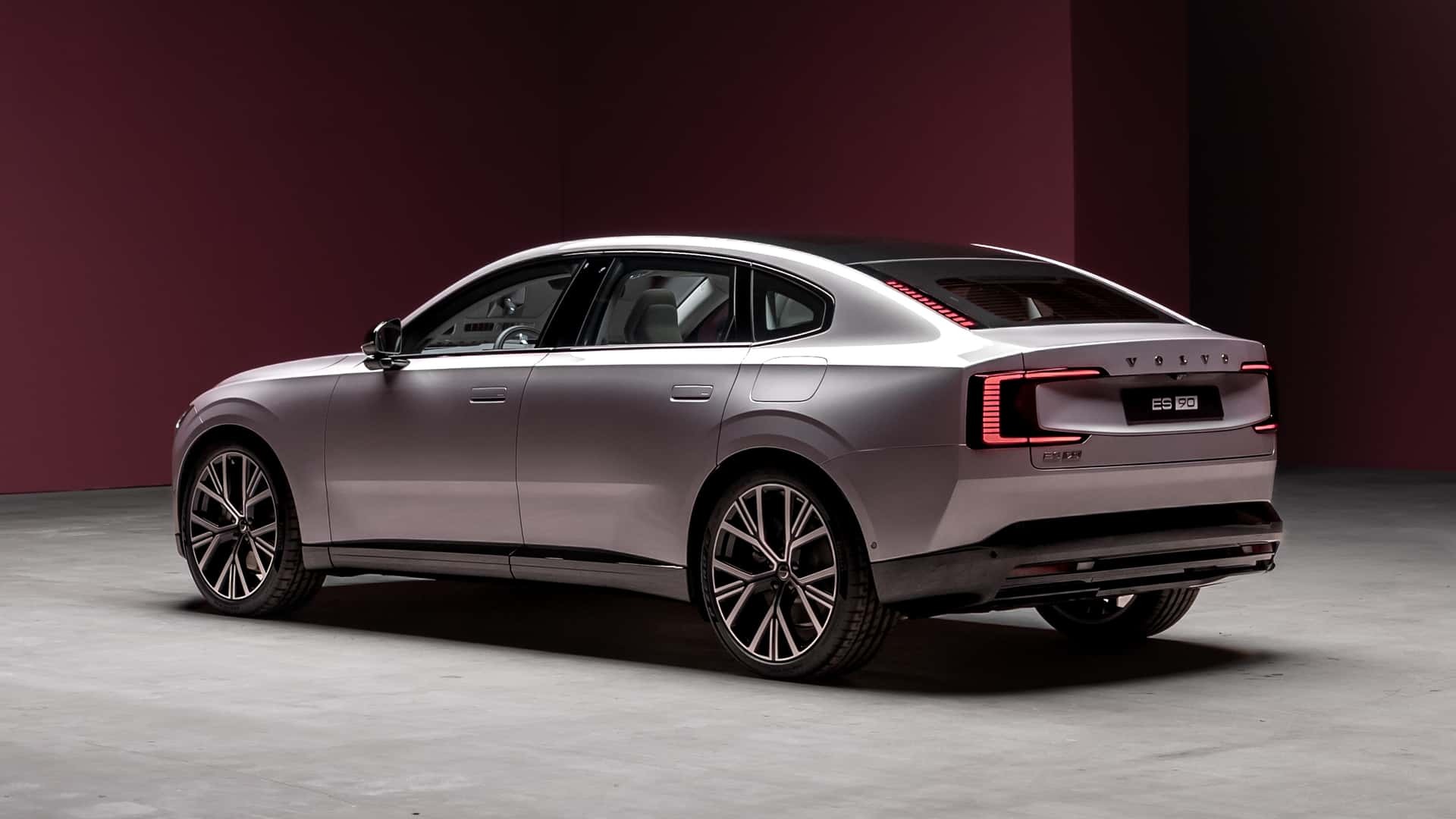Volvo ES90 tył