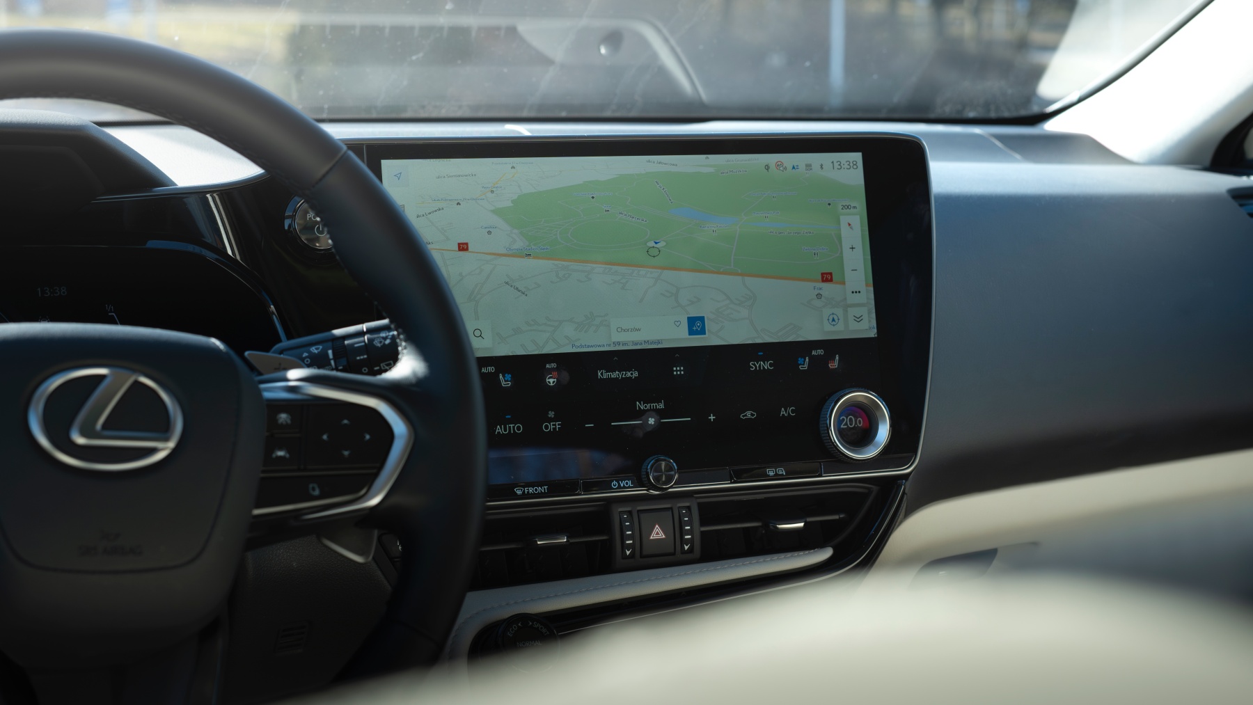 Lexus NX multimedia