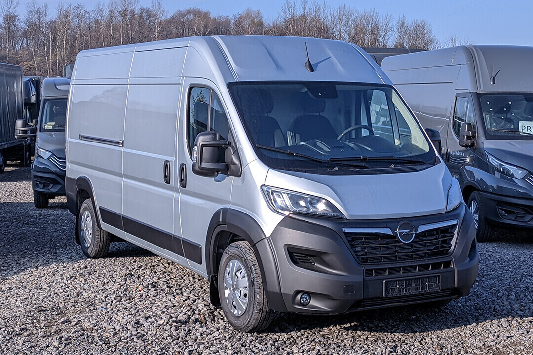 Opel Movano