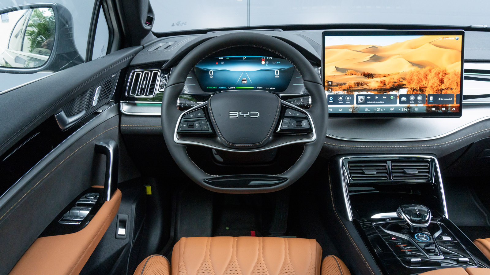 byd tang wnętrze