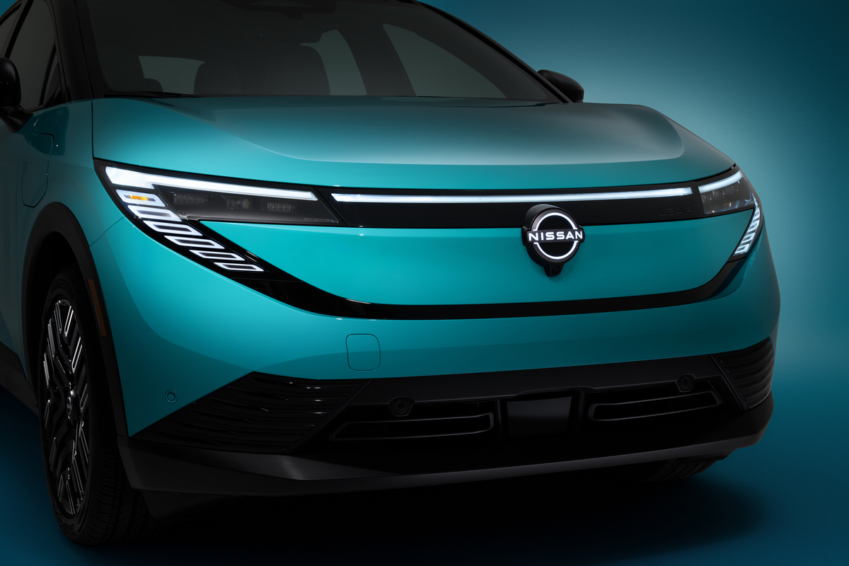 Nowy nissan Leaf 2026 maska