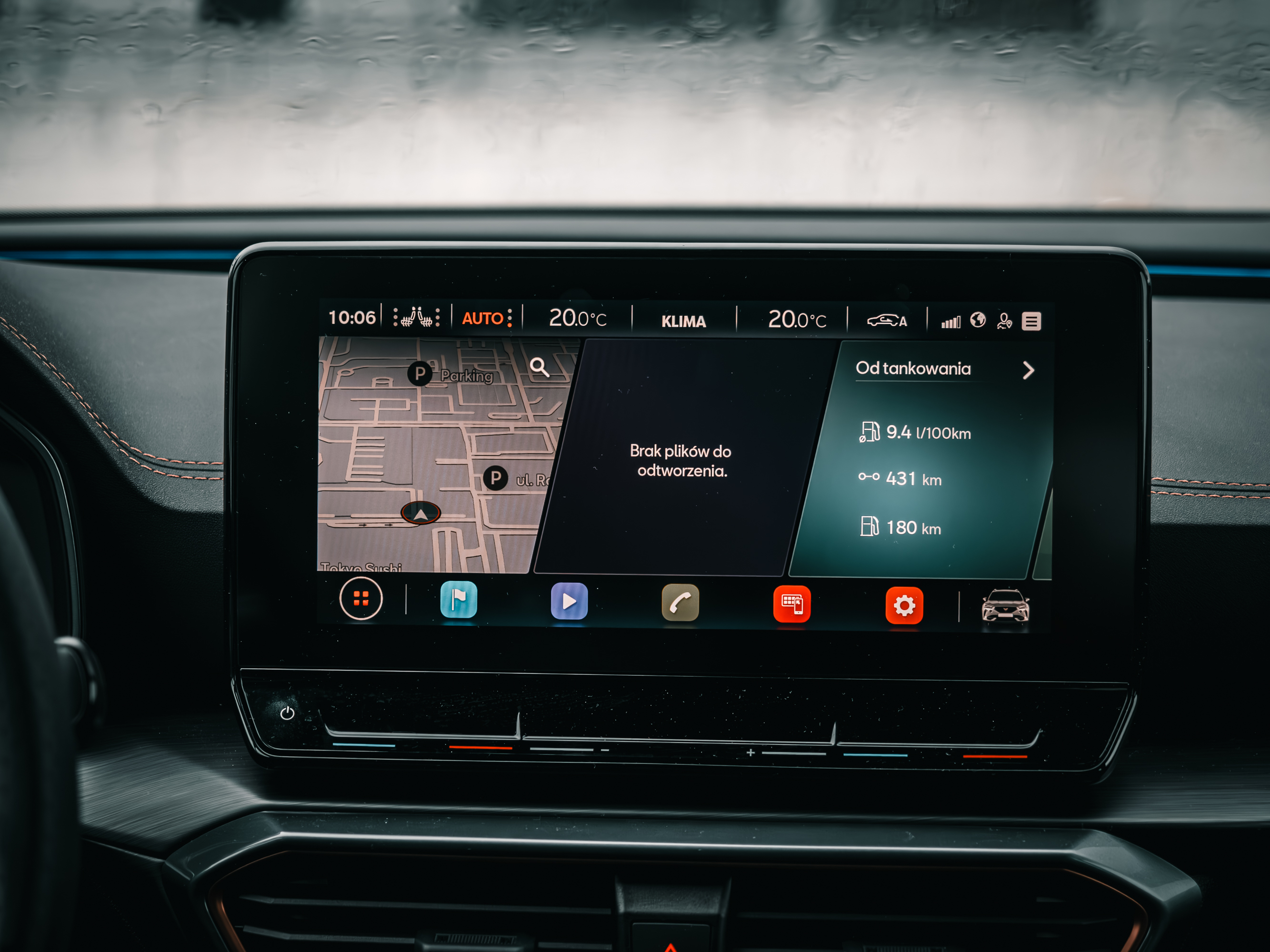 Cupra Formentor ekran komputera