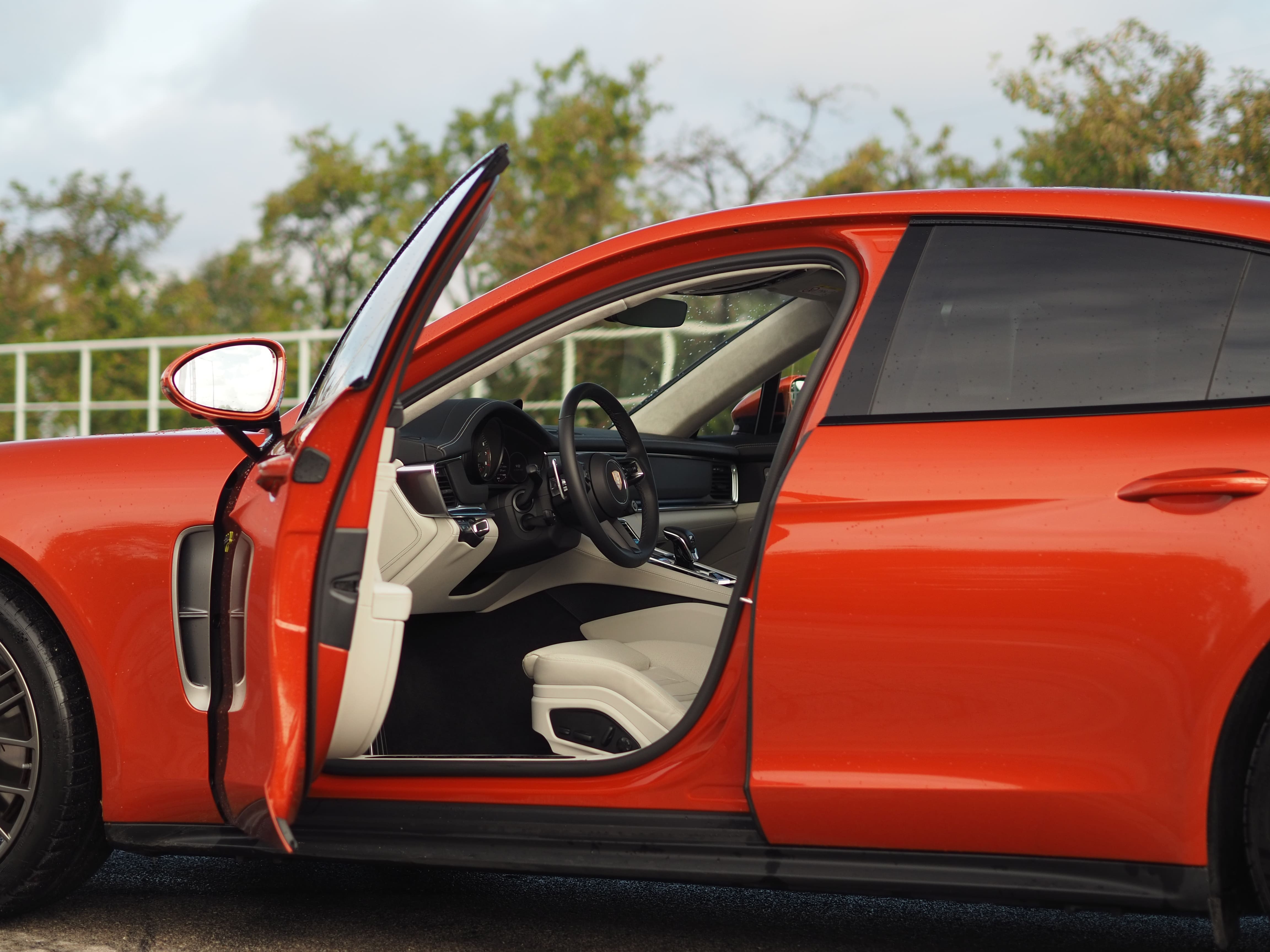 Porsche Panamera 2023