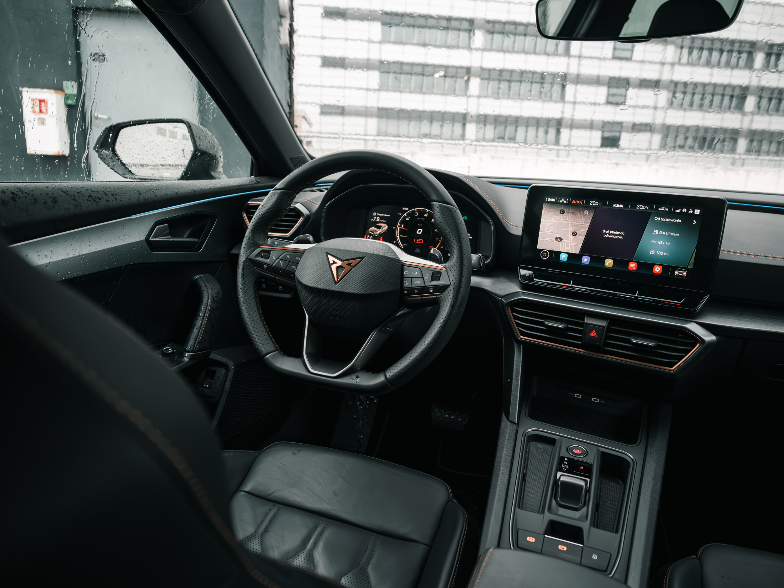 Cupra formentor wnętrze