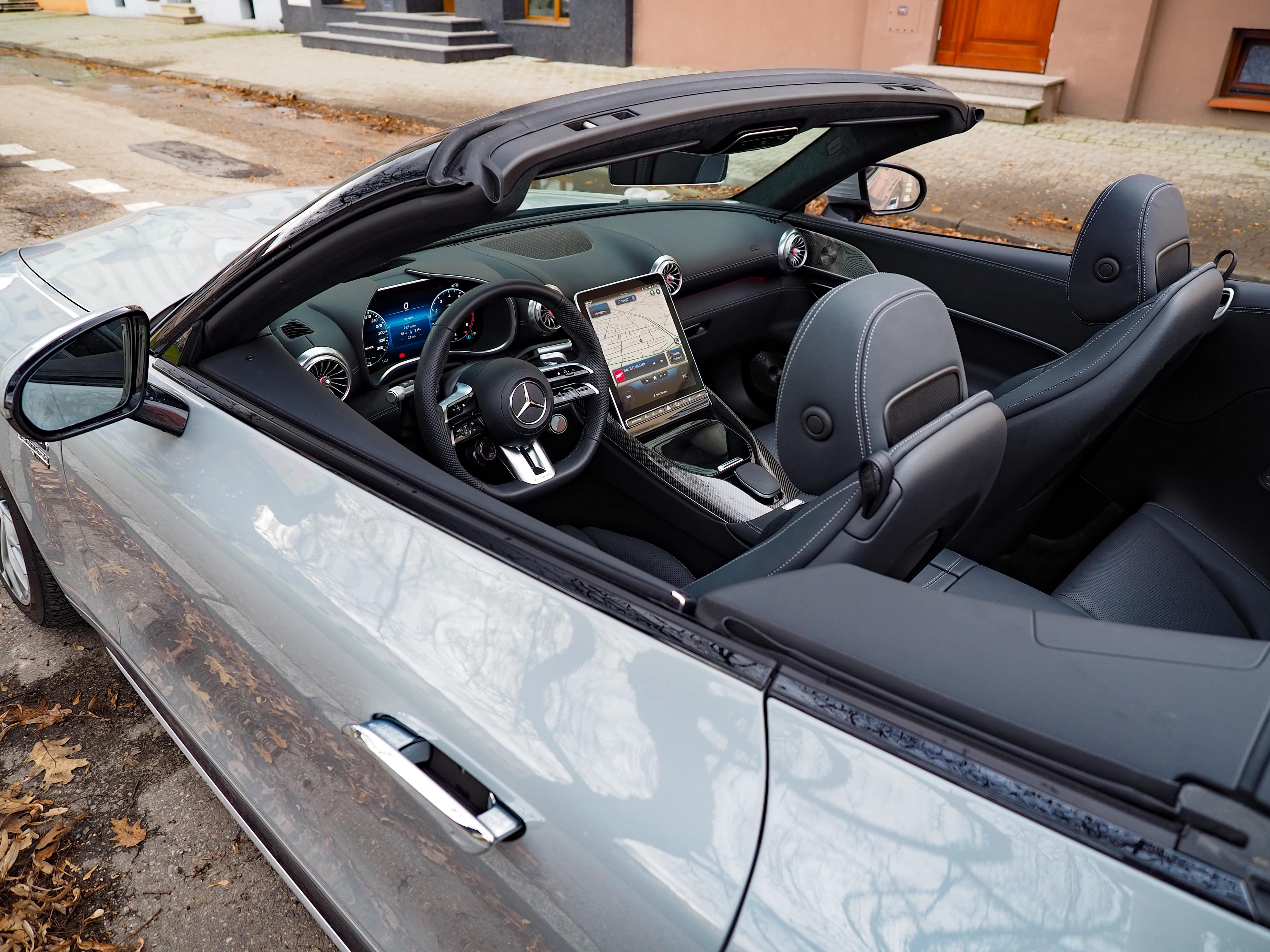 Mercedes SL AMG wnętrze