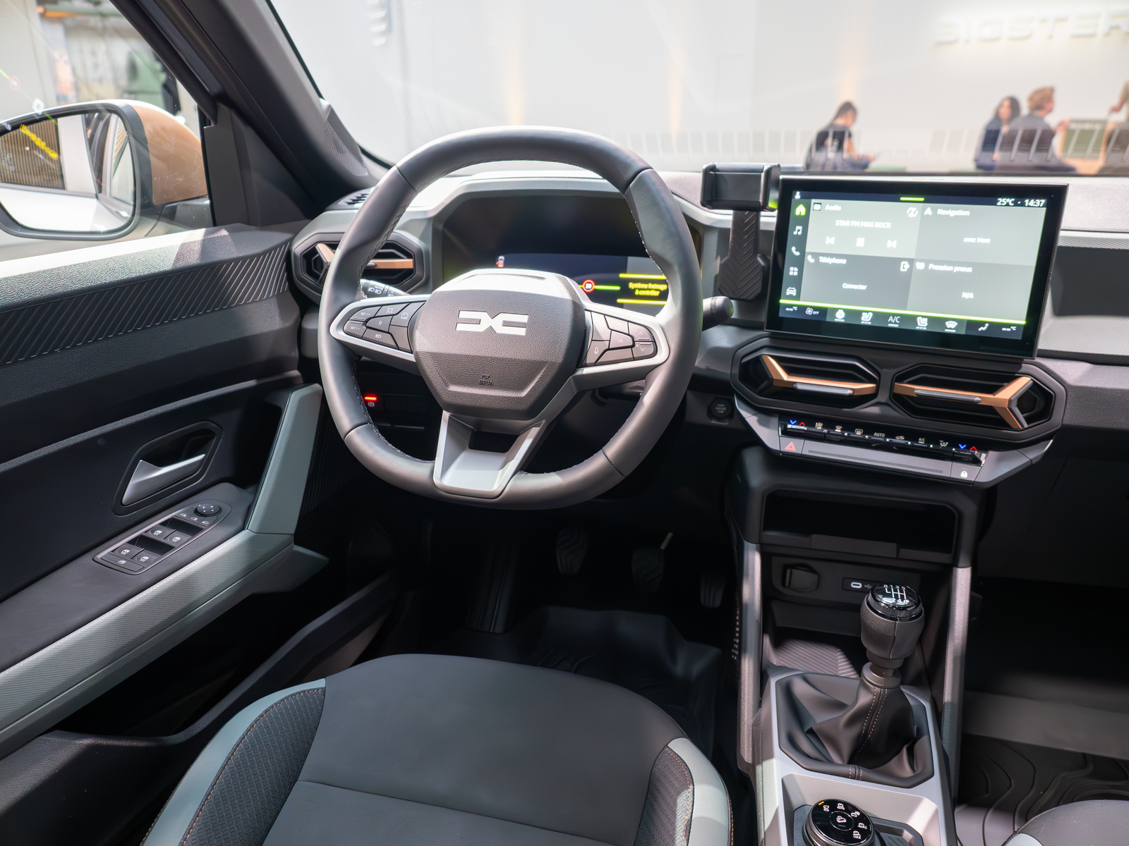 Wnętrze Dacia Duster 2024