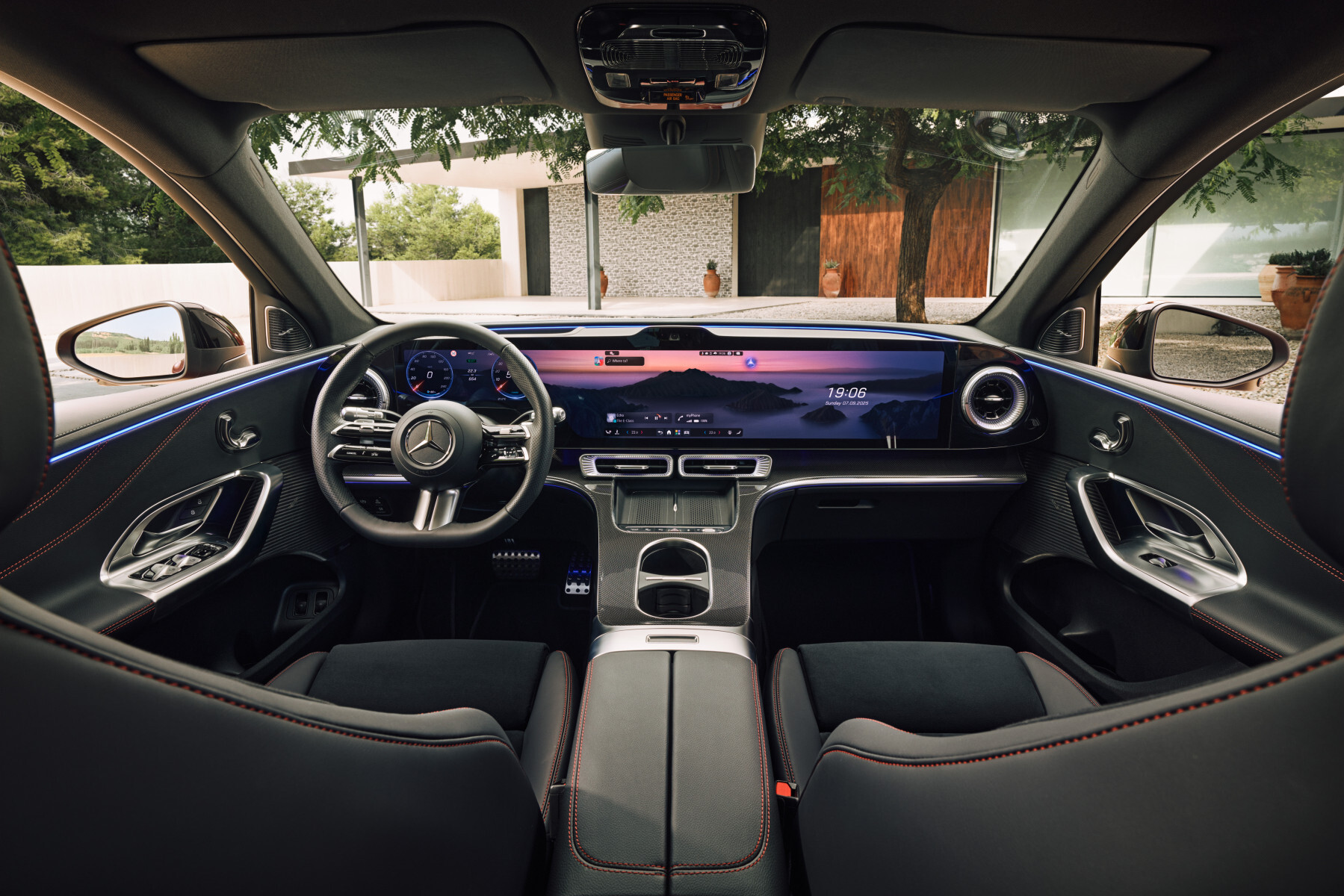 Mercedes GLC EQ wnętrze