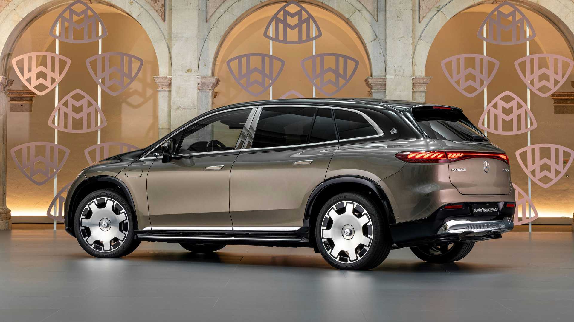 Mercedes-Maybach EQS SUV